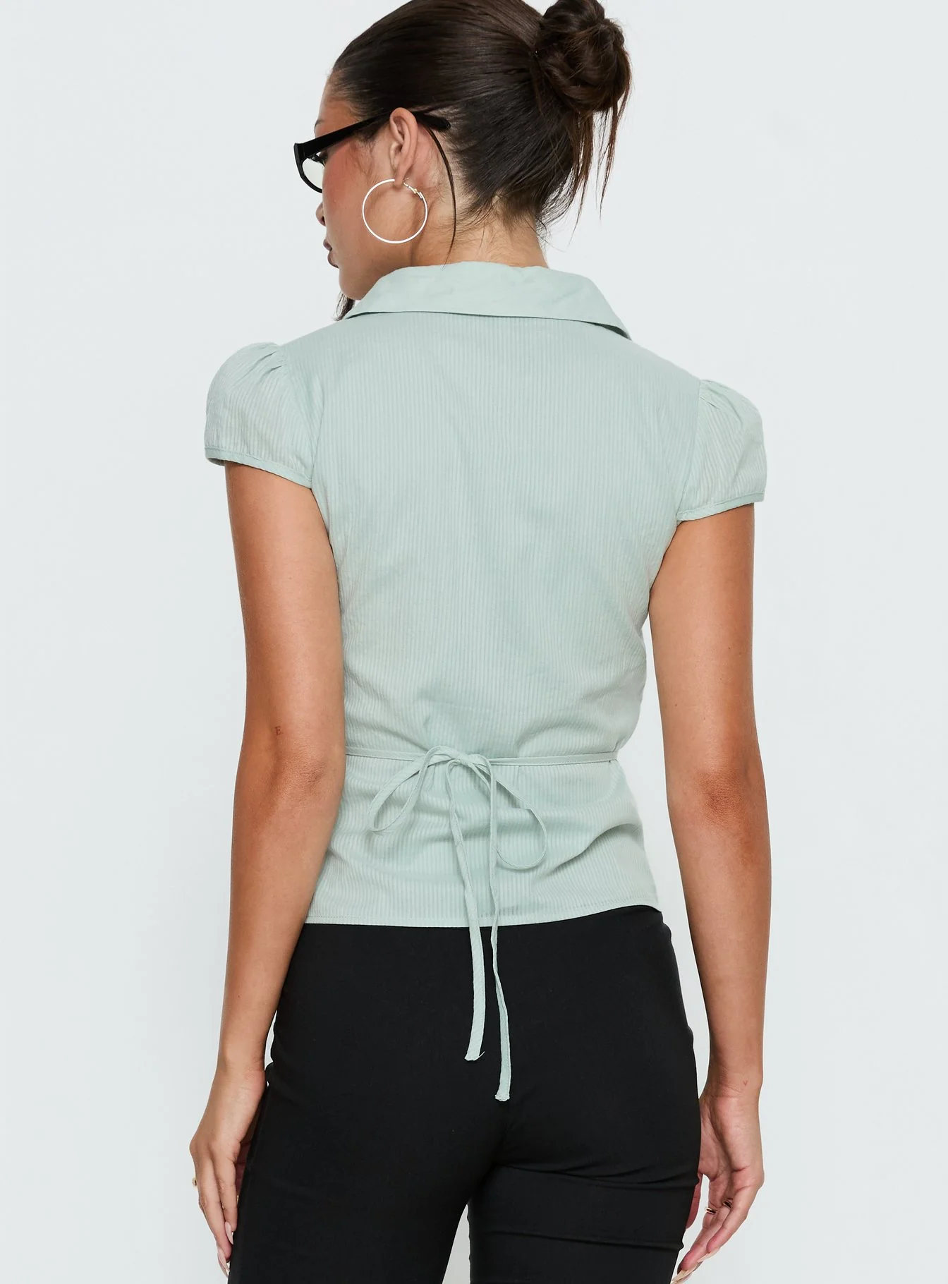 Adulation Ruched Detail Short Sleeve Shirt Green - Image 4