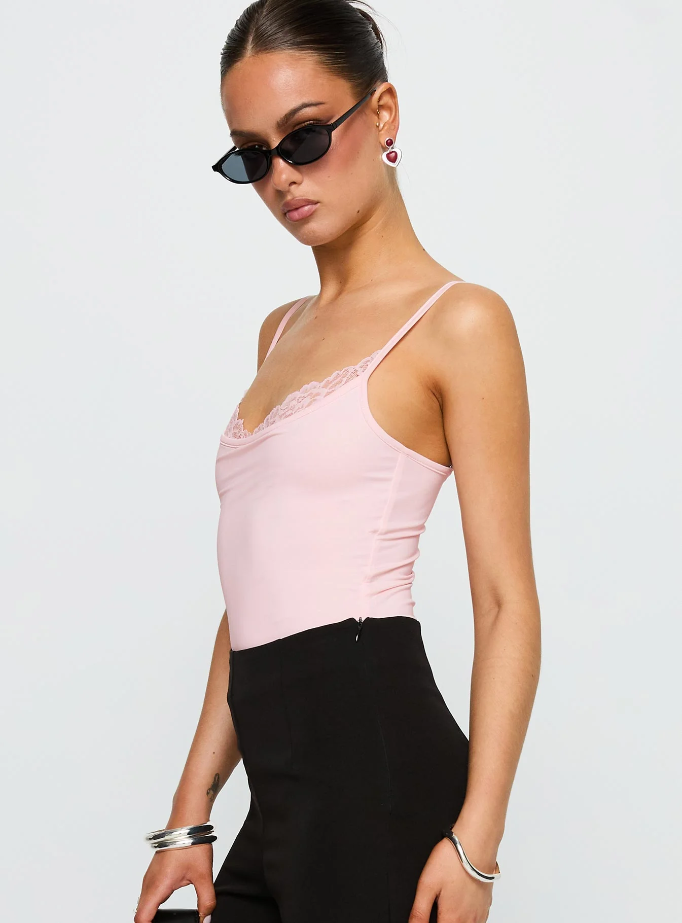 Aetherial Lace Detail Bodysuit Pink - Image 3