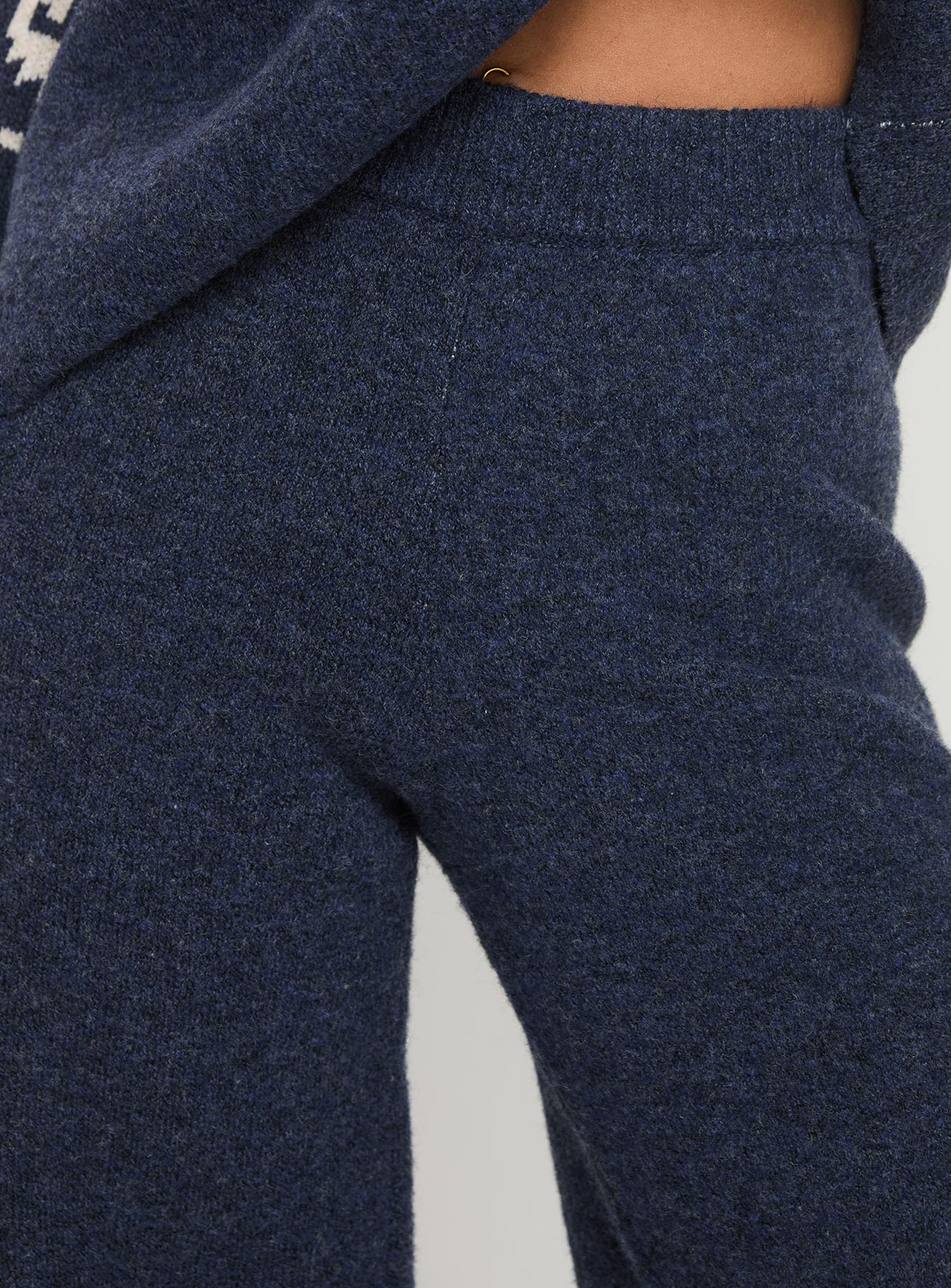 Alpine Knit Pants Navy / Cream - Image 6