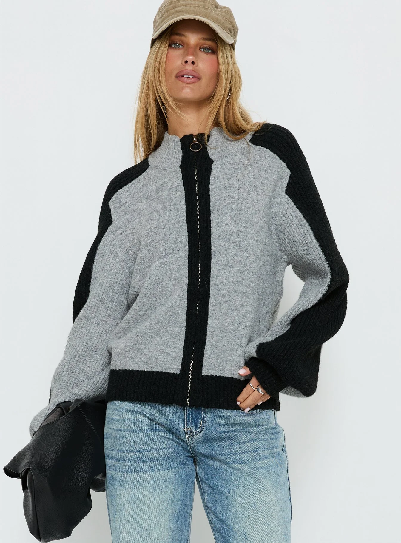 Asrar Jumper Grey / Black - Image 2