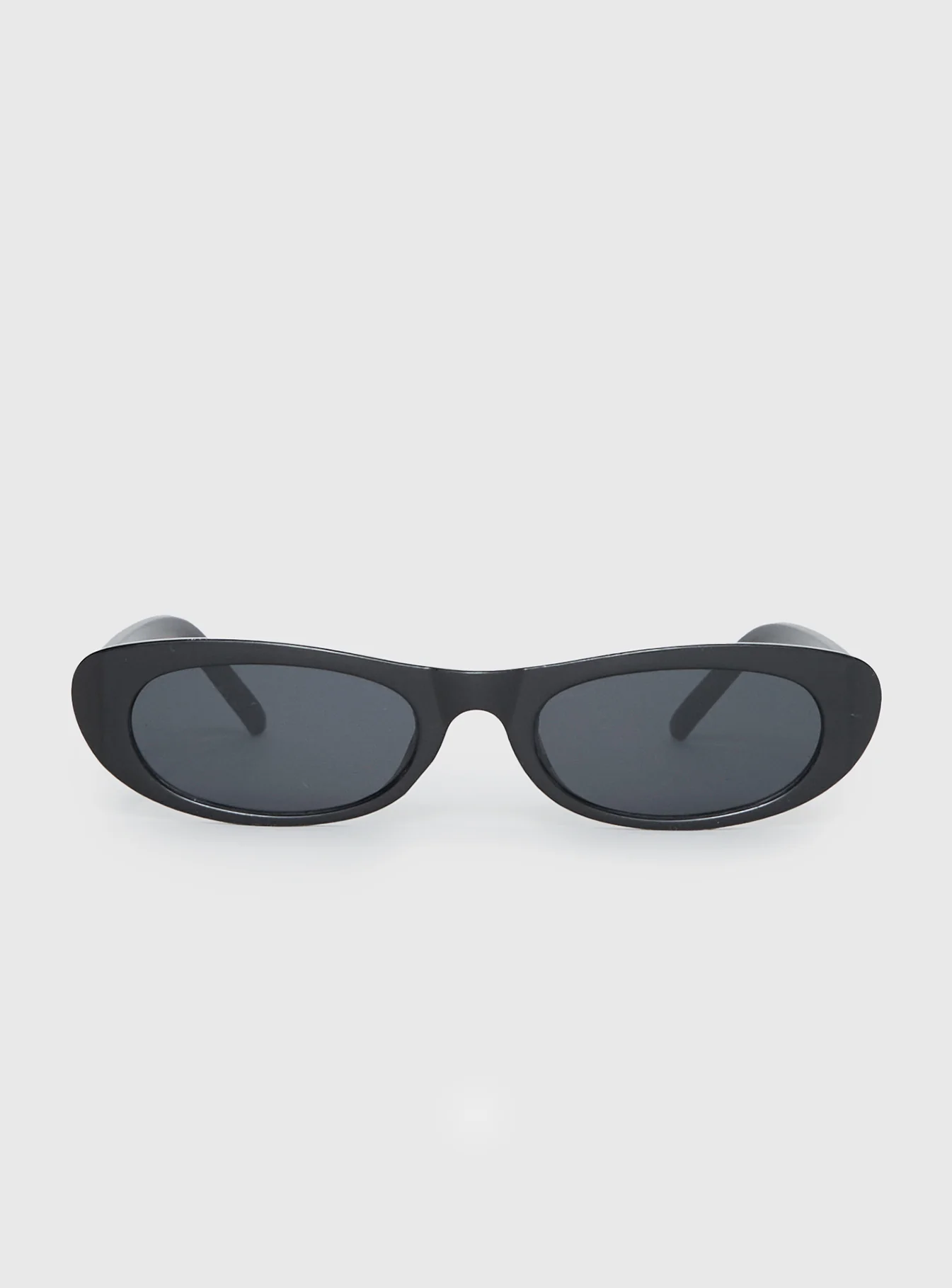 Bad Girl Sunglasses Black - Image 2