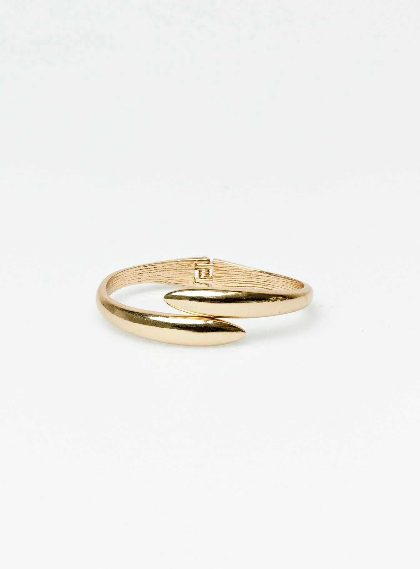 Barberry Cuff Gold - Image 2