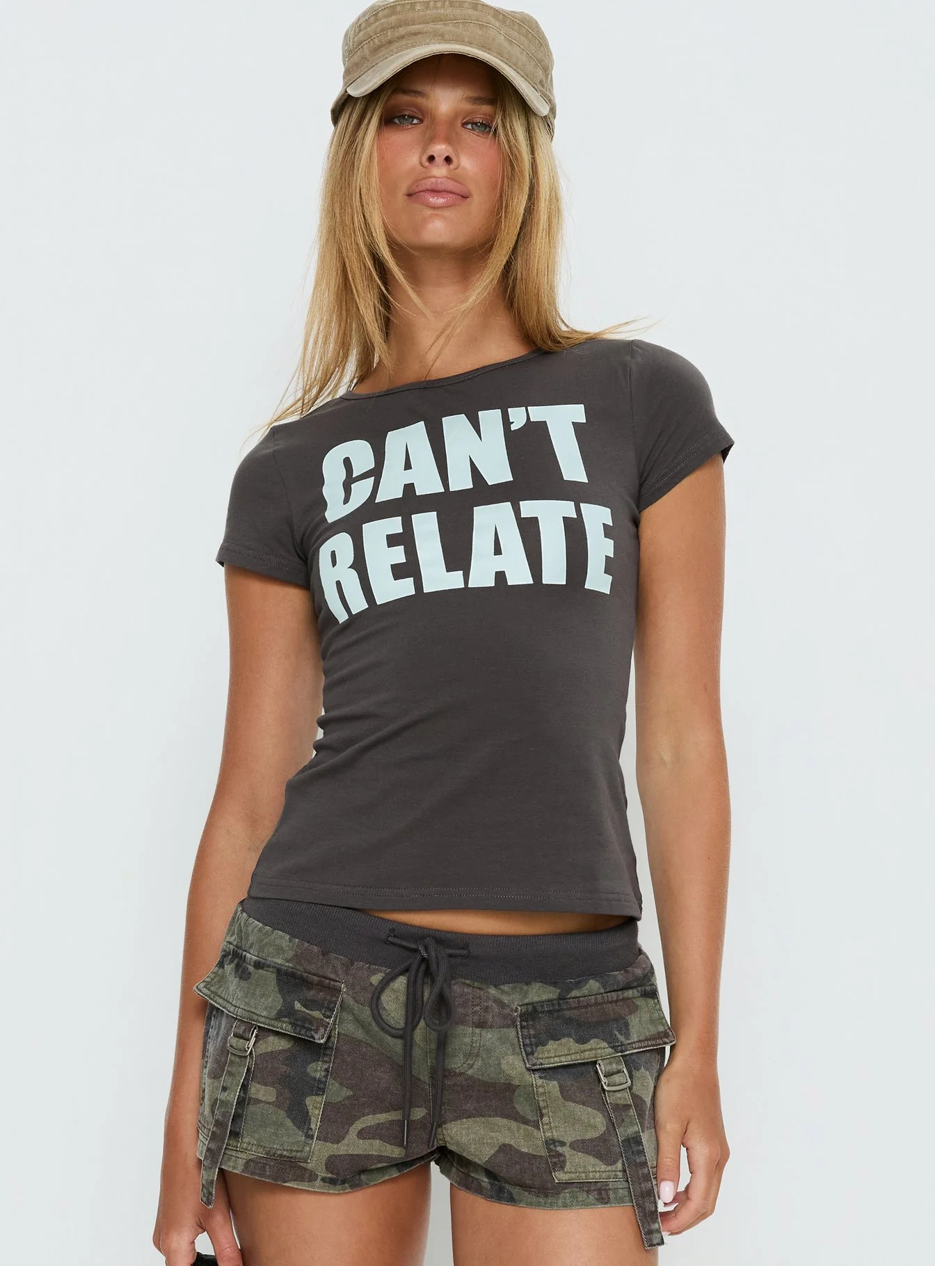 Can't Relate Graphic Top Grey / Blue - Image 2