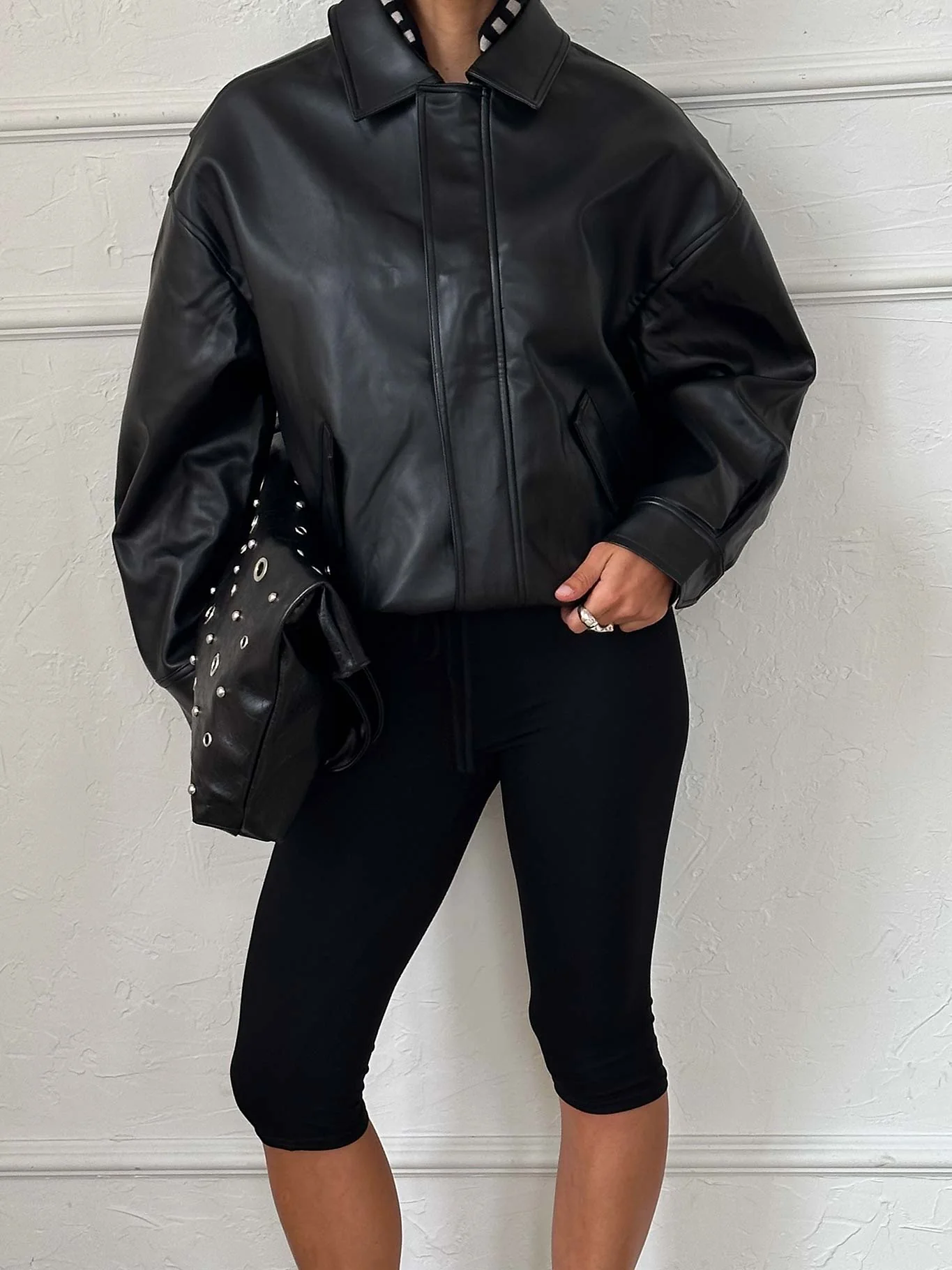 Cayte Capris Black - Image 13