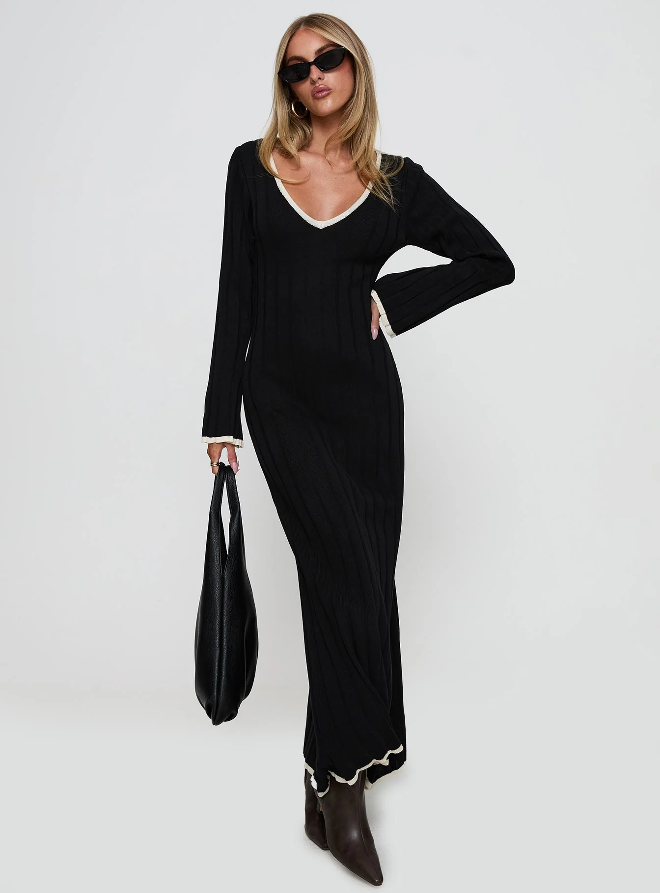 Claira Long Sleeve Maxi Dress Black - Image 2