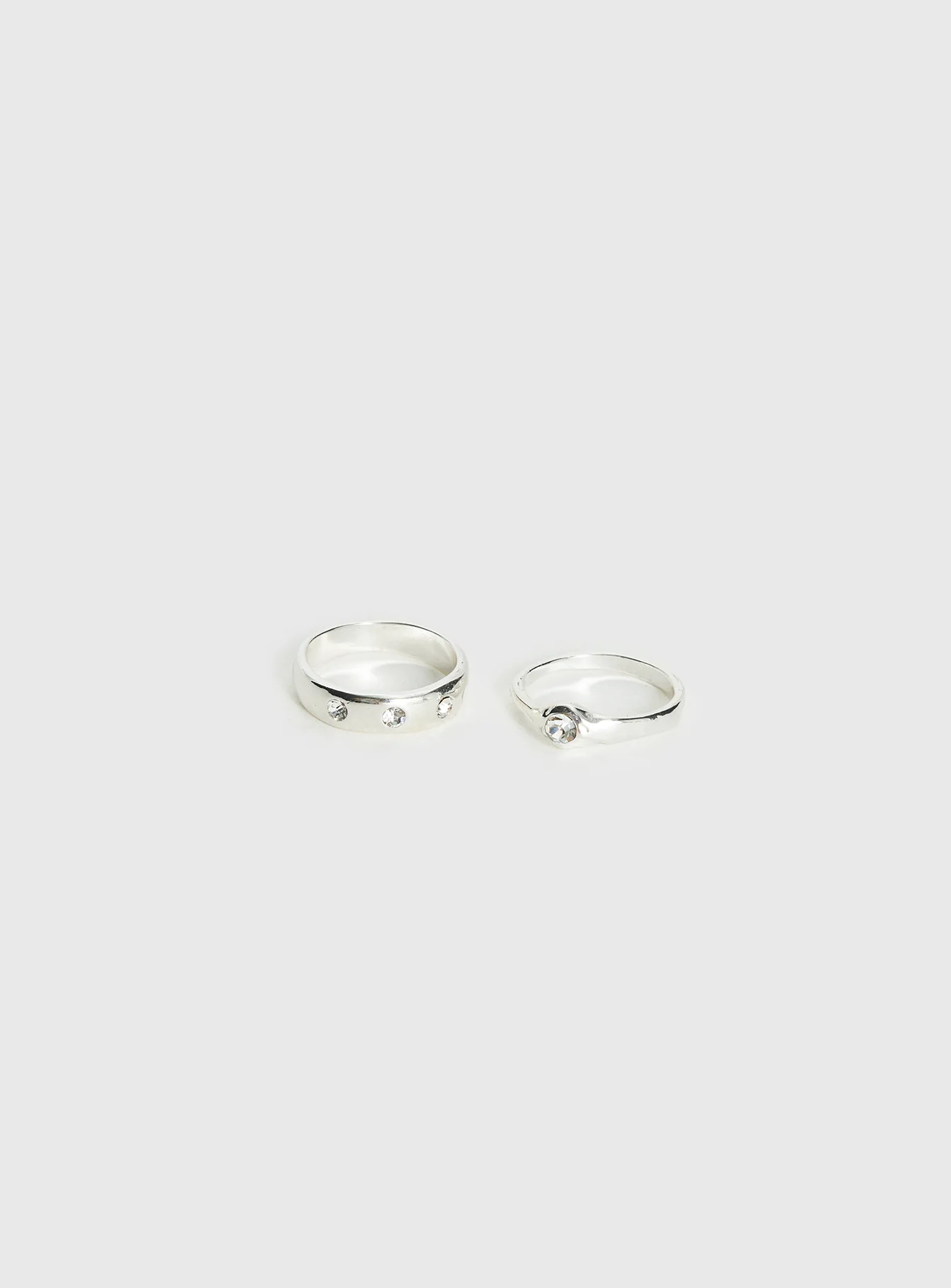 Cosmas Ring Pack Silver - Image 2