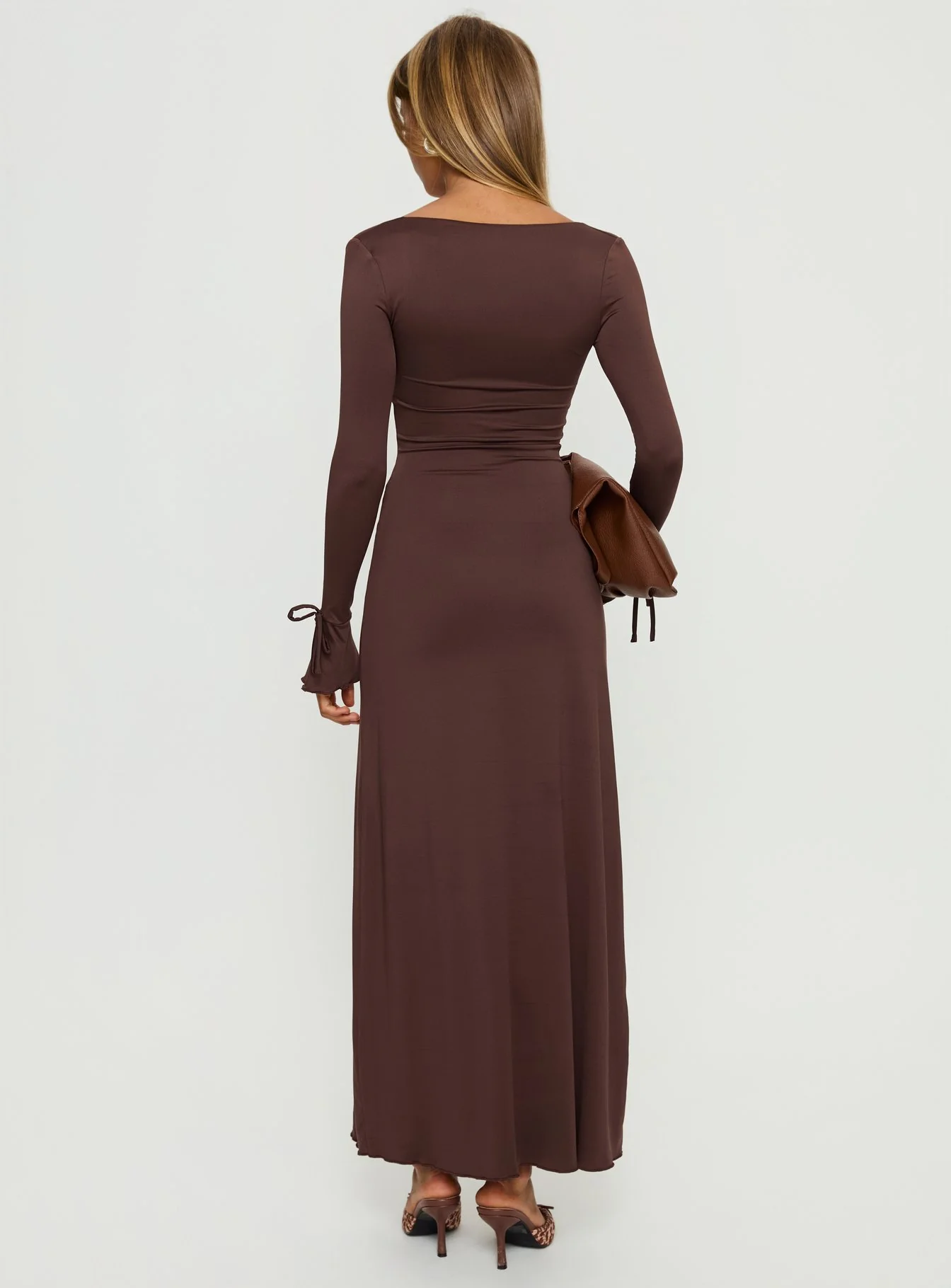 Dalzine Maxi Dress Chocolate - Image 4
