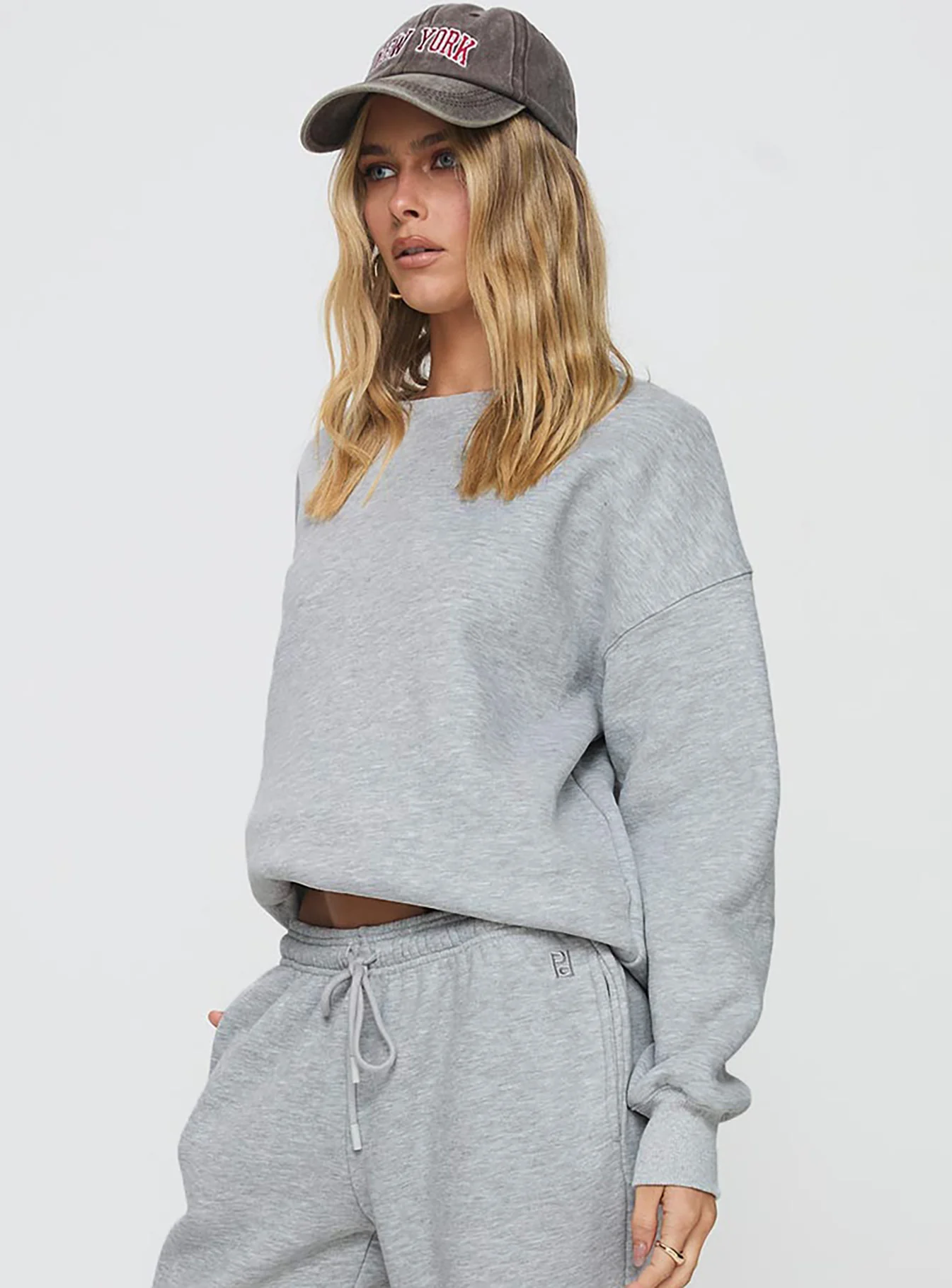 Dream Fleece Classic Crewneck Sweatshirt Grey Marle - Image 4