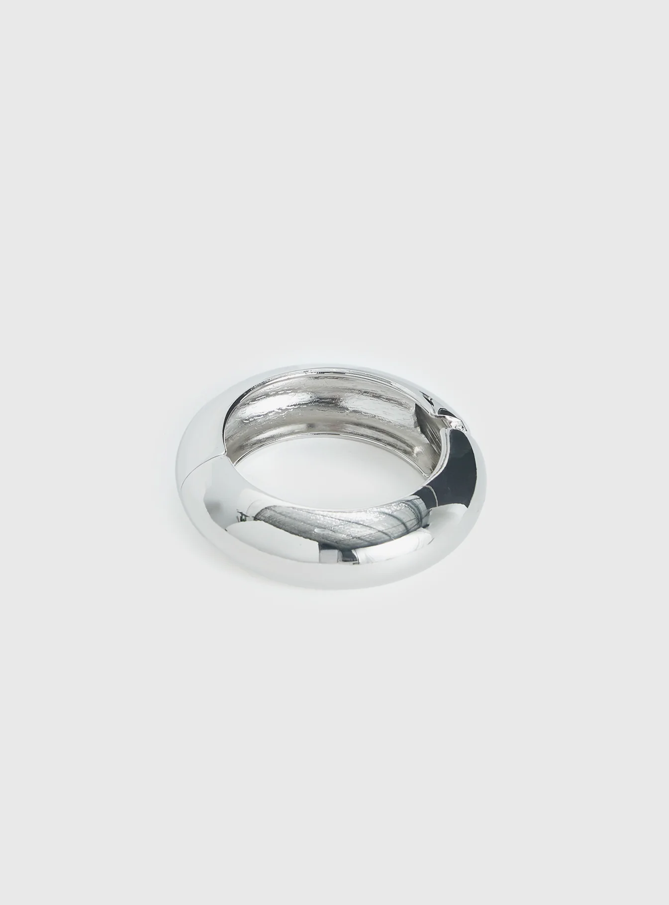 Eliya Chunky Bracelet Silver - Image 2