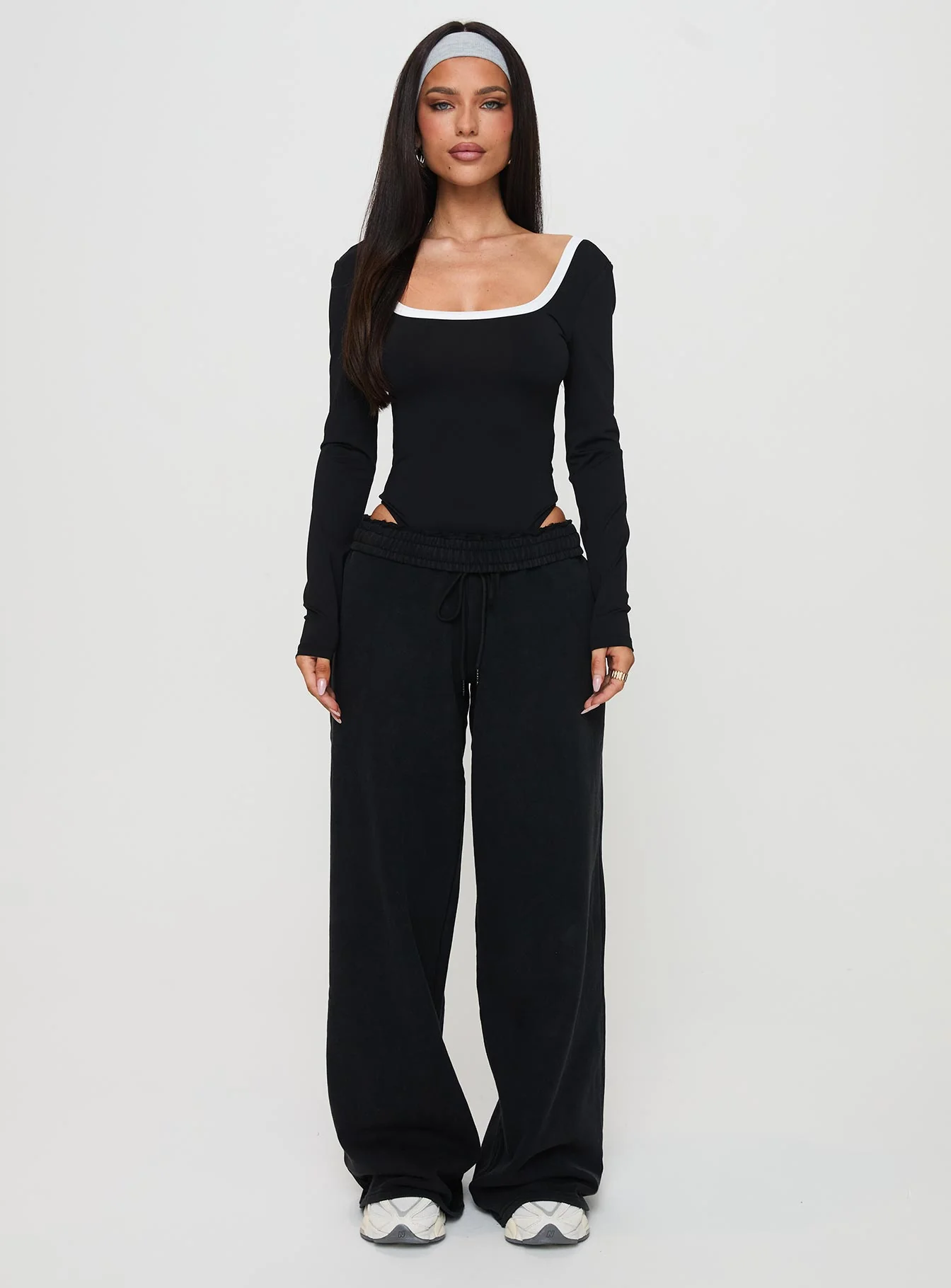Ender Contrast Trim Bodysuit Black - Image 8