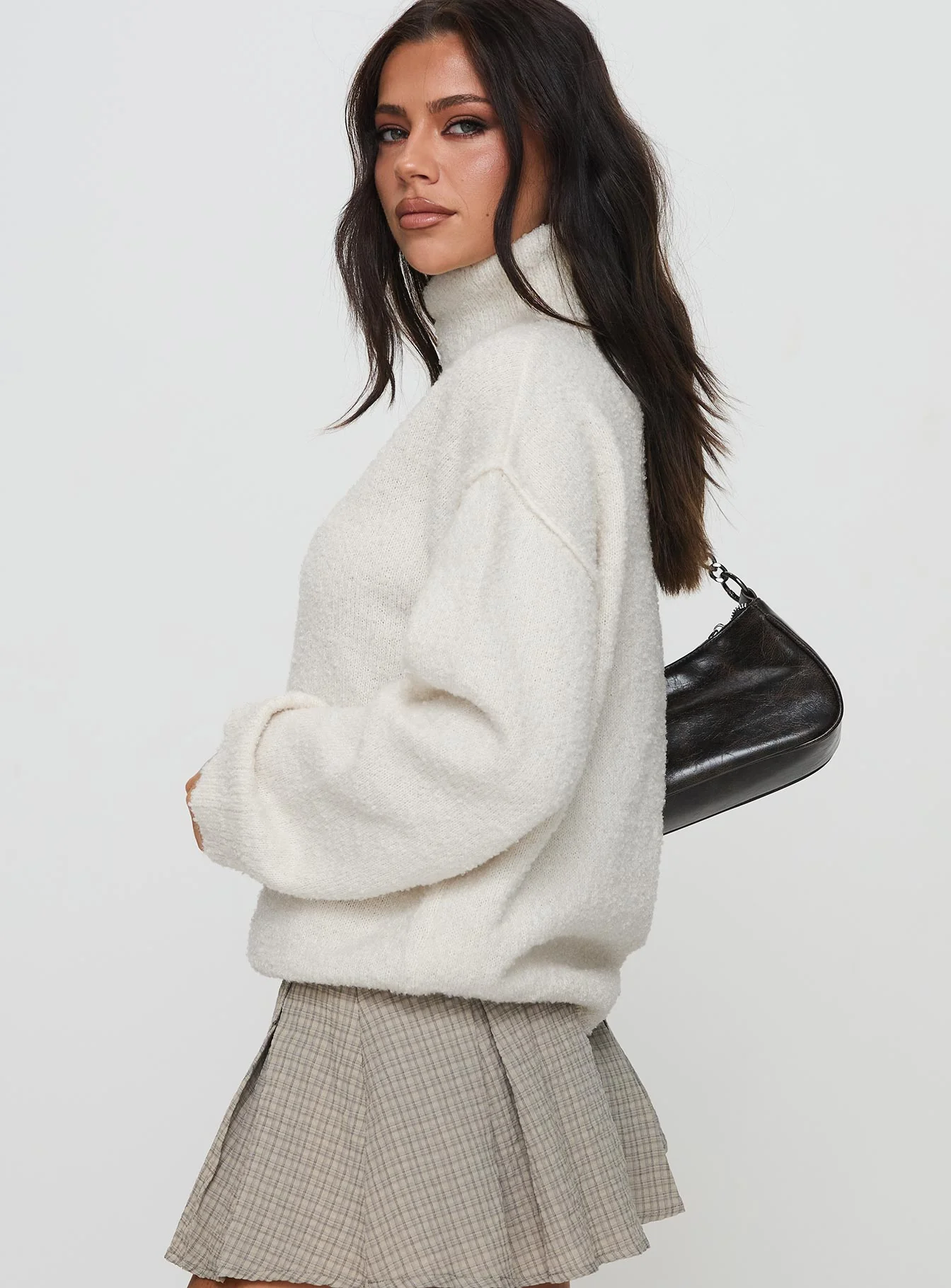 Finnien Boucle Turtleneck Sweater Cream - Image 4