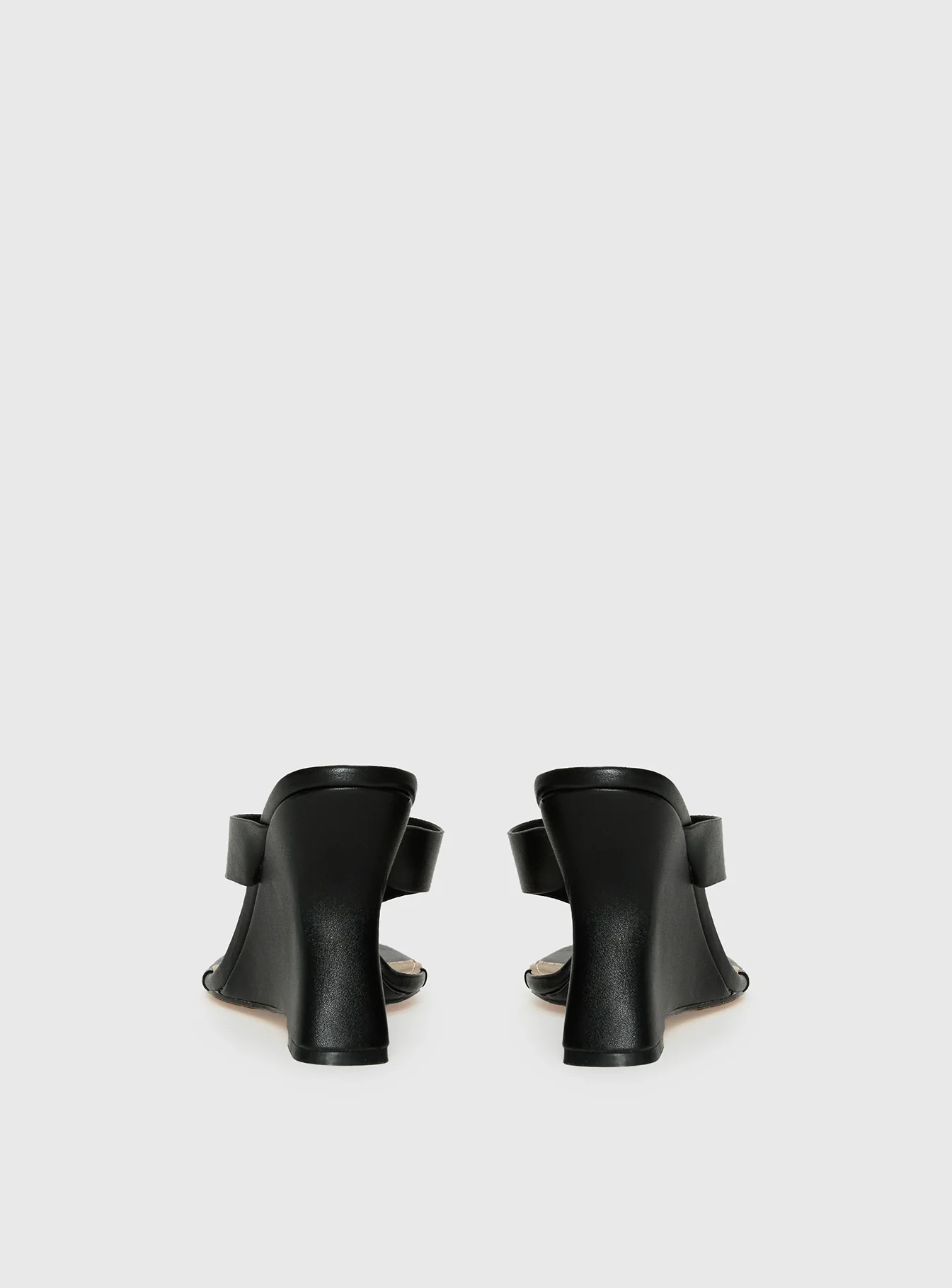 Gifted Thong Heels Black - Image 4