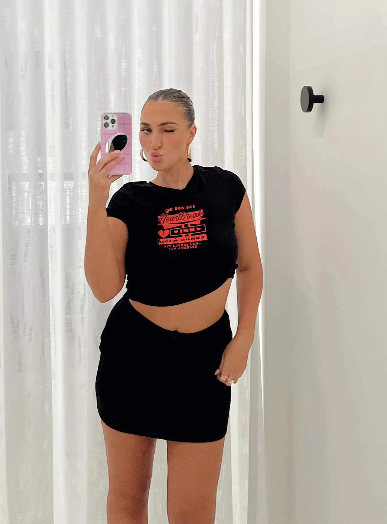 Heartbreak Tee Black - Image 9