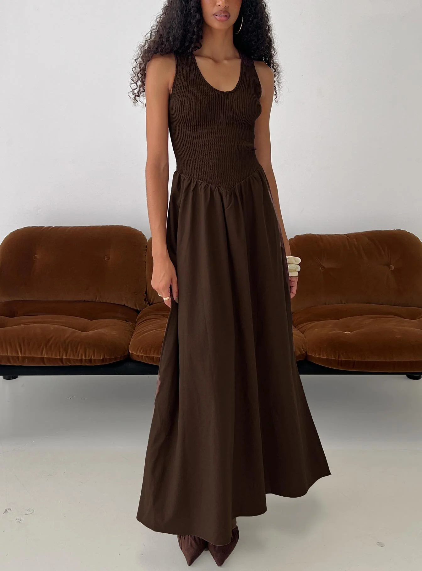 Highgate Drop Waist Pleat Detail Maxi Dress Chocolate - Image 8