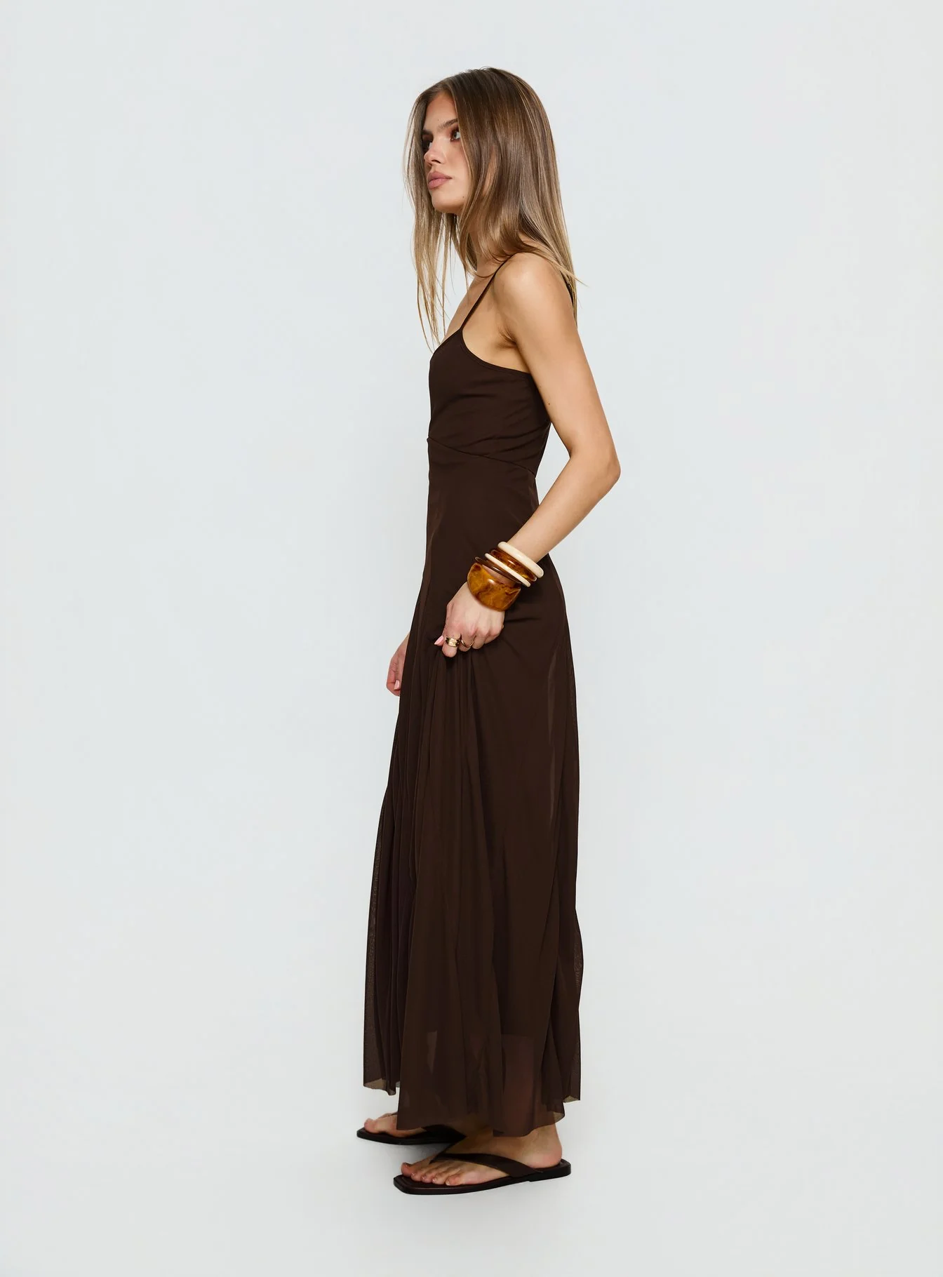 Janeira Pleat Maxi Dress Chocolate - Image 3