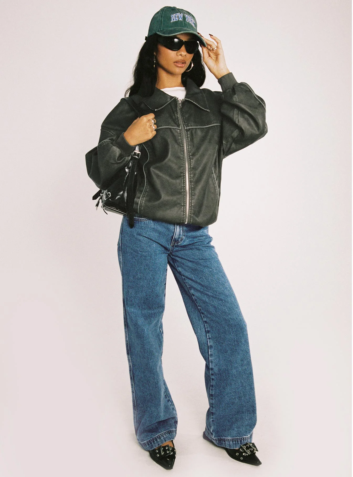 Jankins Low Rise Straight Leg Jeans Mid Wash - Image 11