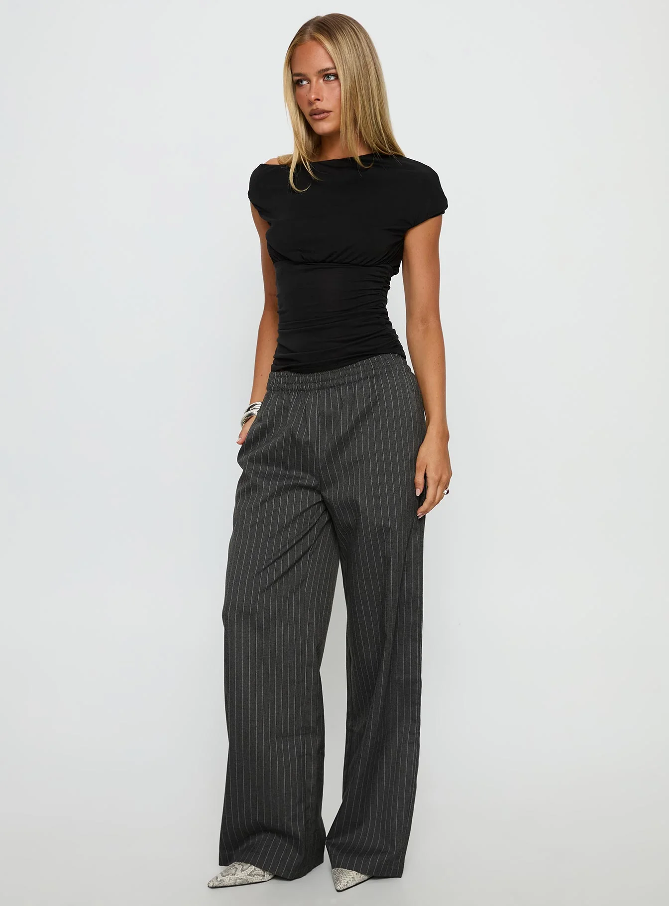Jaysa Baggy Wide Leg Pant Grey Pinstripe - Image 3
