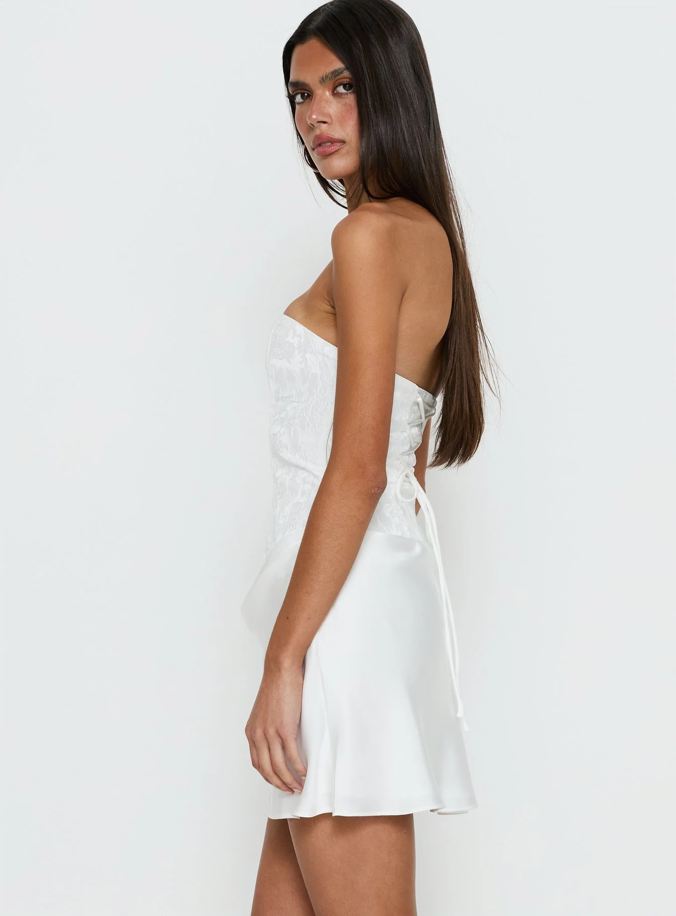 Jenevieve Strapless Drape Mini Dress White - Image 4