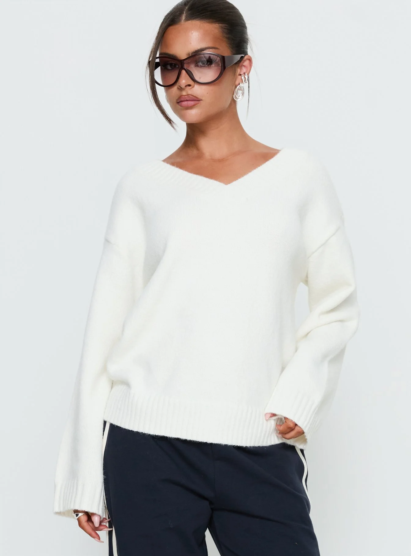 Kaileigh V Neck Knit Sweater Cream - Image 2