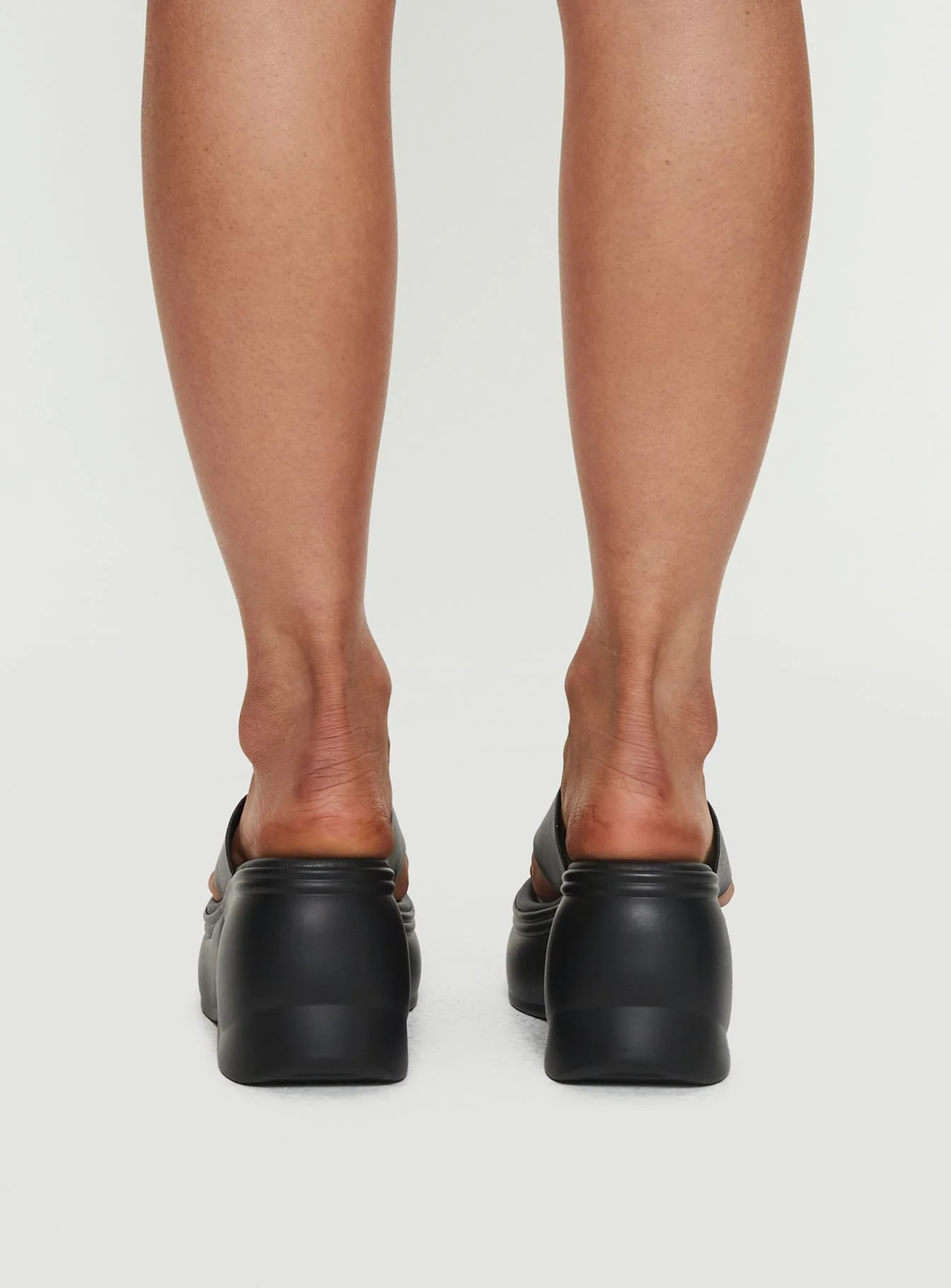 Katya Platform Heels Black - Image 4