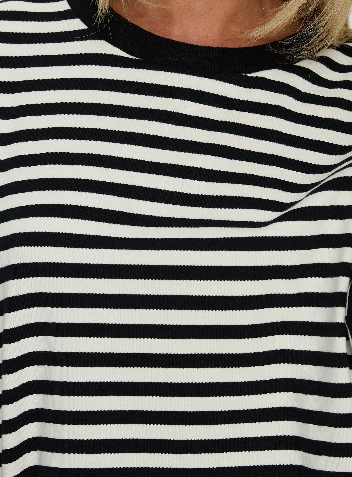 Settle Down Short Sleeve Top Black / White Stripe - Image 6