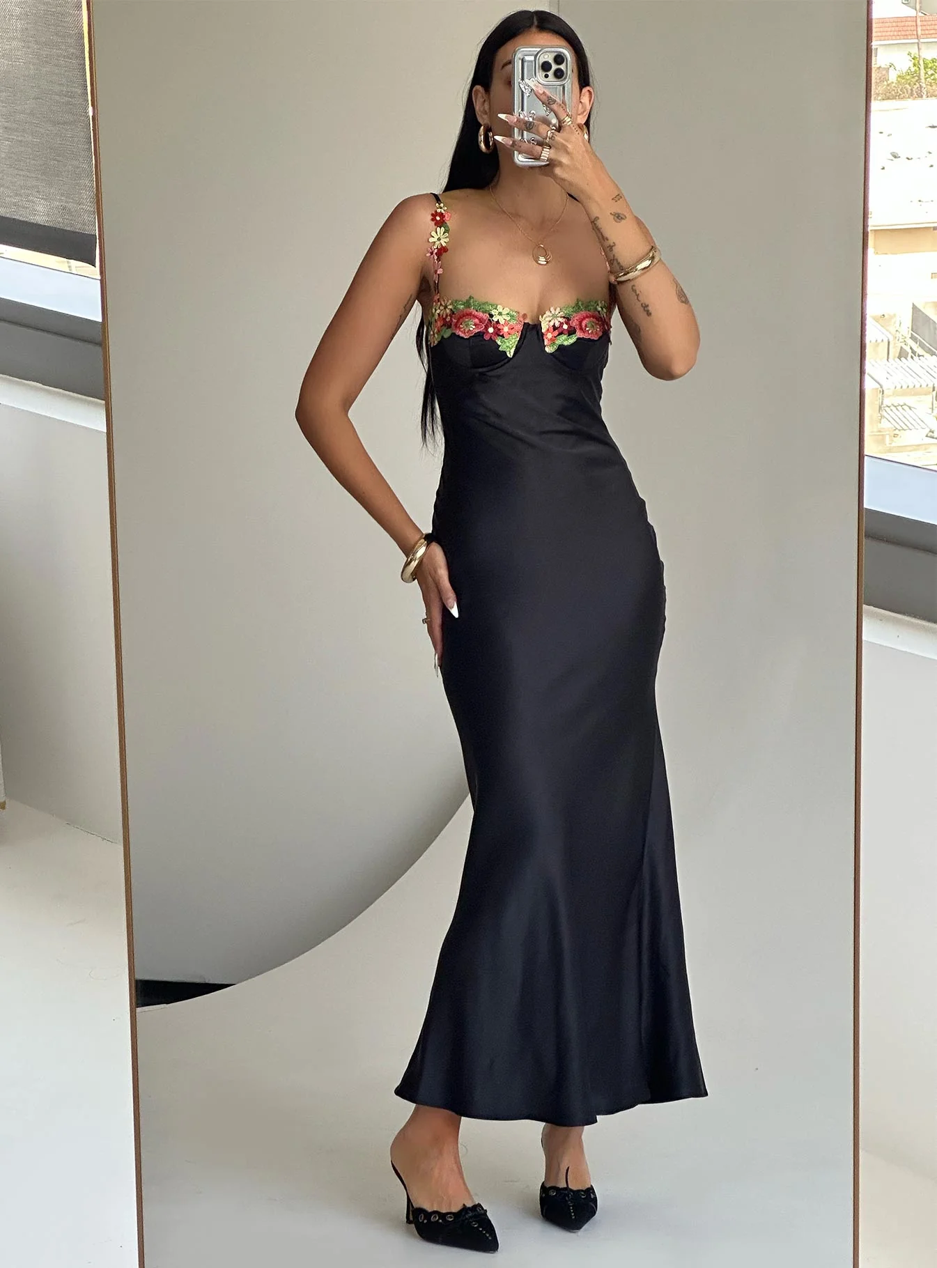 Kenzie Maxi Dress Black - Image 8