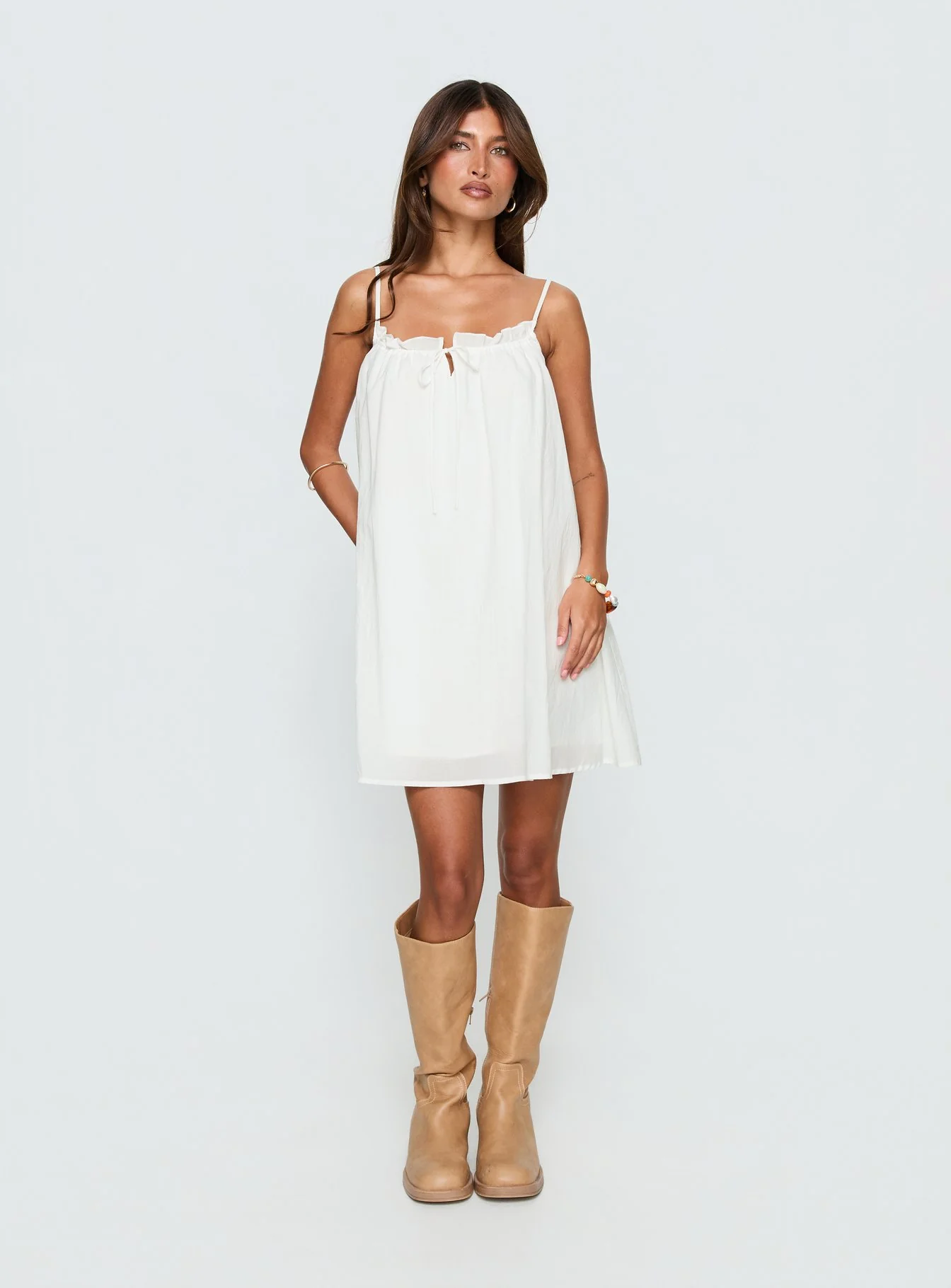 Kind Of Wonderful Tie Detail Baby Doll Mini Dress White - Image 3