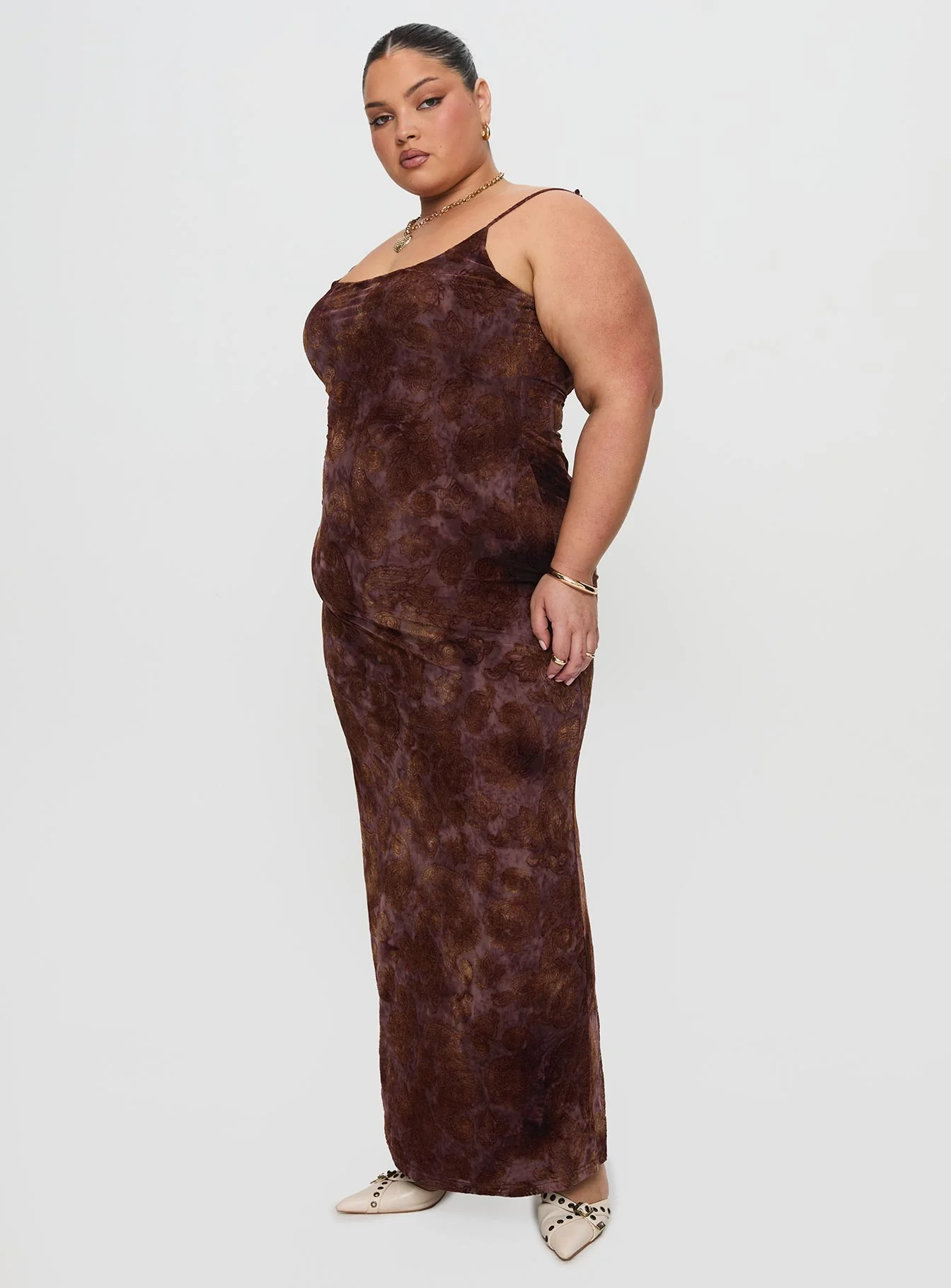 Knox Maxi Dress Chocolate Paisley Curve - Image 4