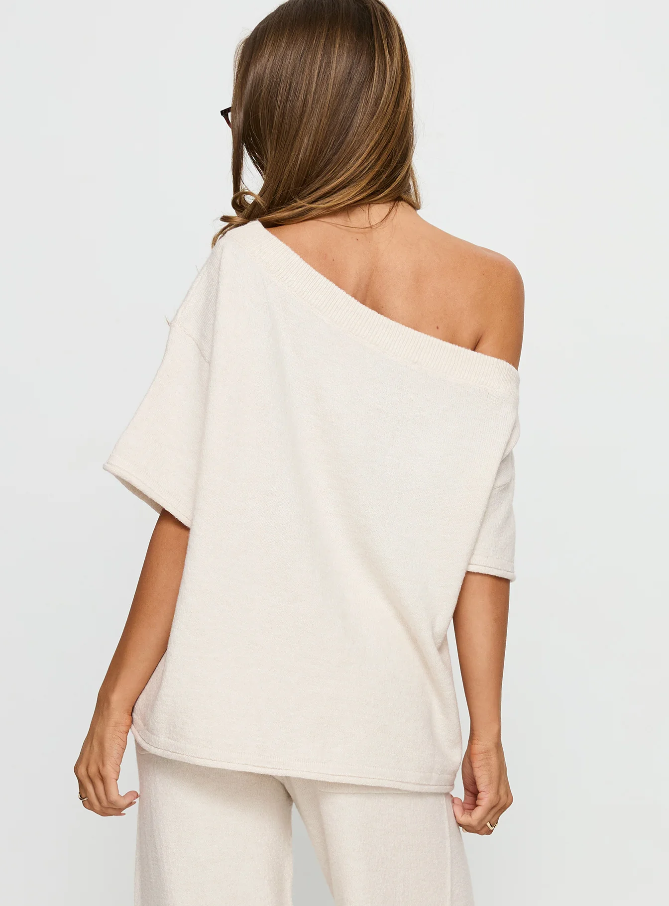 Kourta Off Shoulder Oversized Knit Top Oat - Image 5