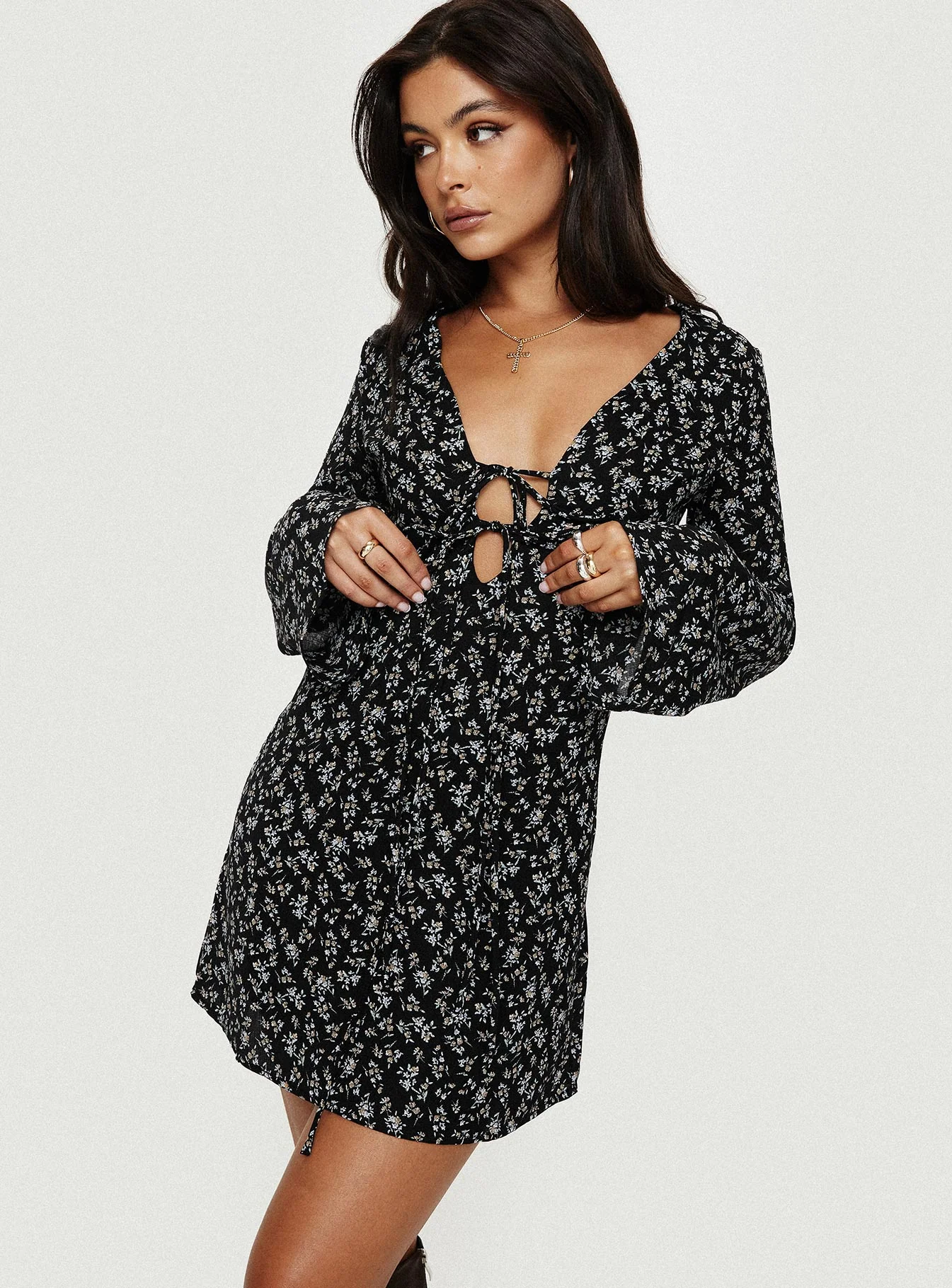 Malop Long Sleeve Mini Dress Black Floral - Image 7