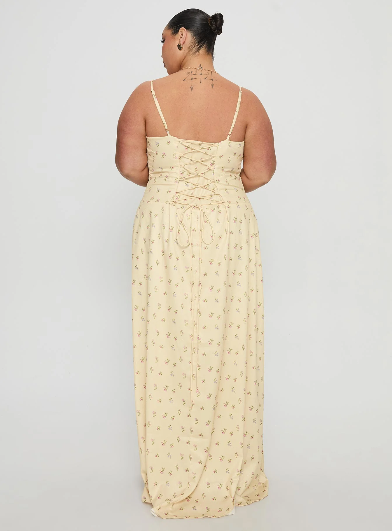Members Only Maxi Dress Yellow Floral Curve - Image 5