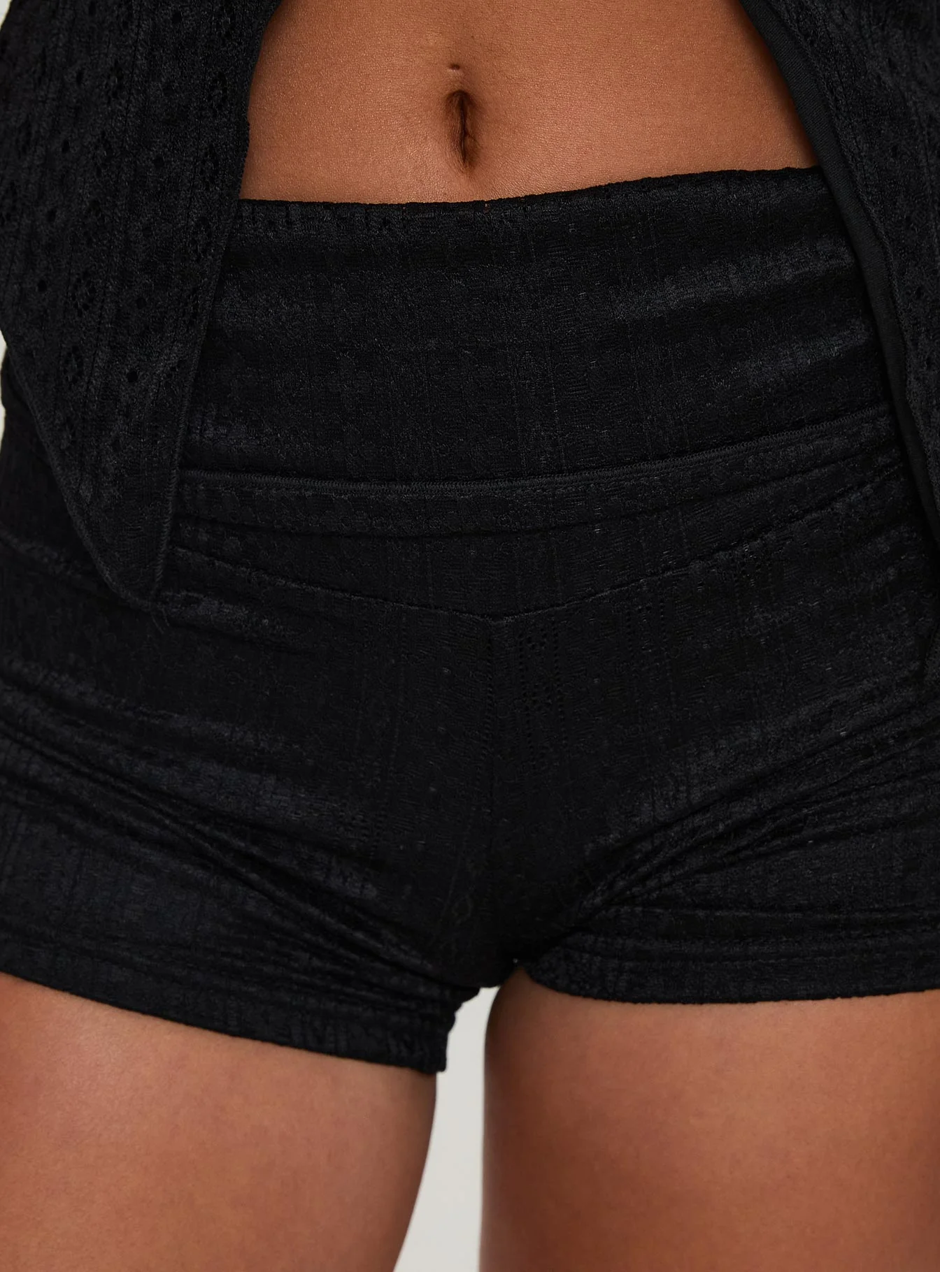 Moderna Lace Shorts Black - Image 7