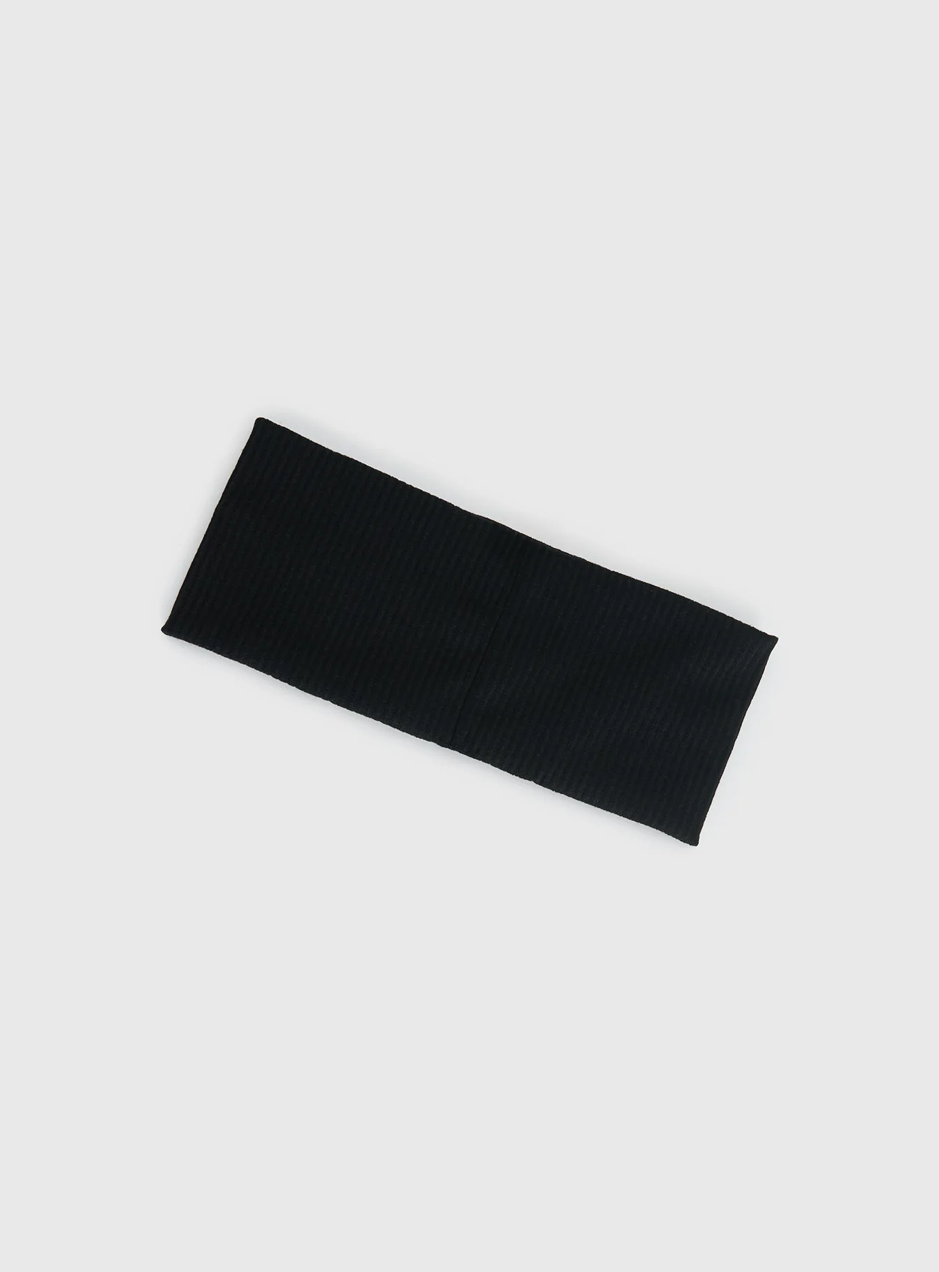 Movie Stars Eyelet Headband Black - Image 3