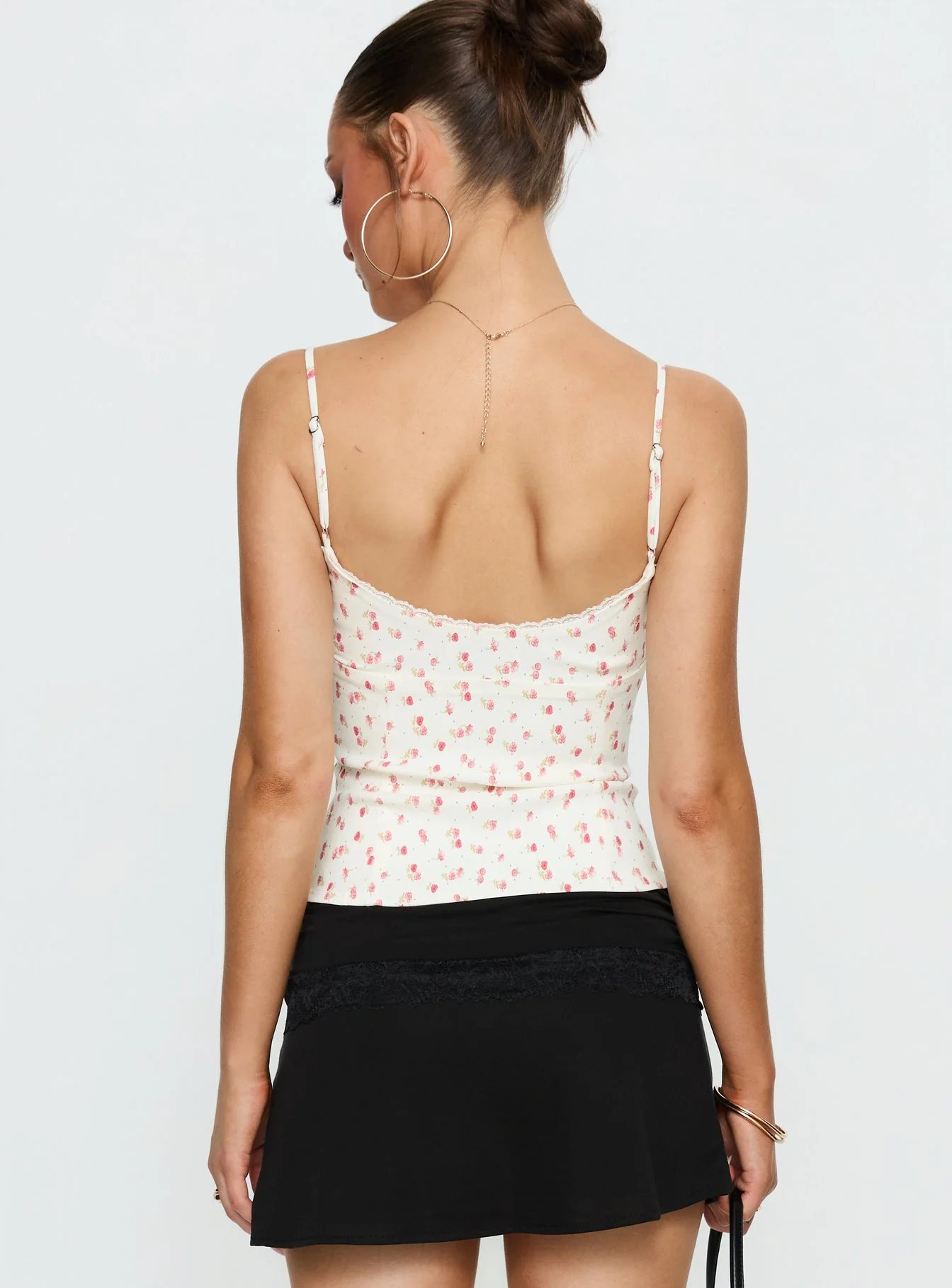Nataliah Plunge Top Floral - Image 5