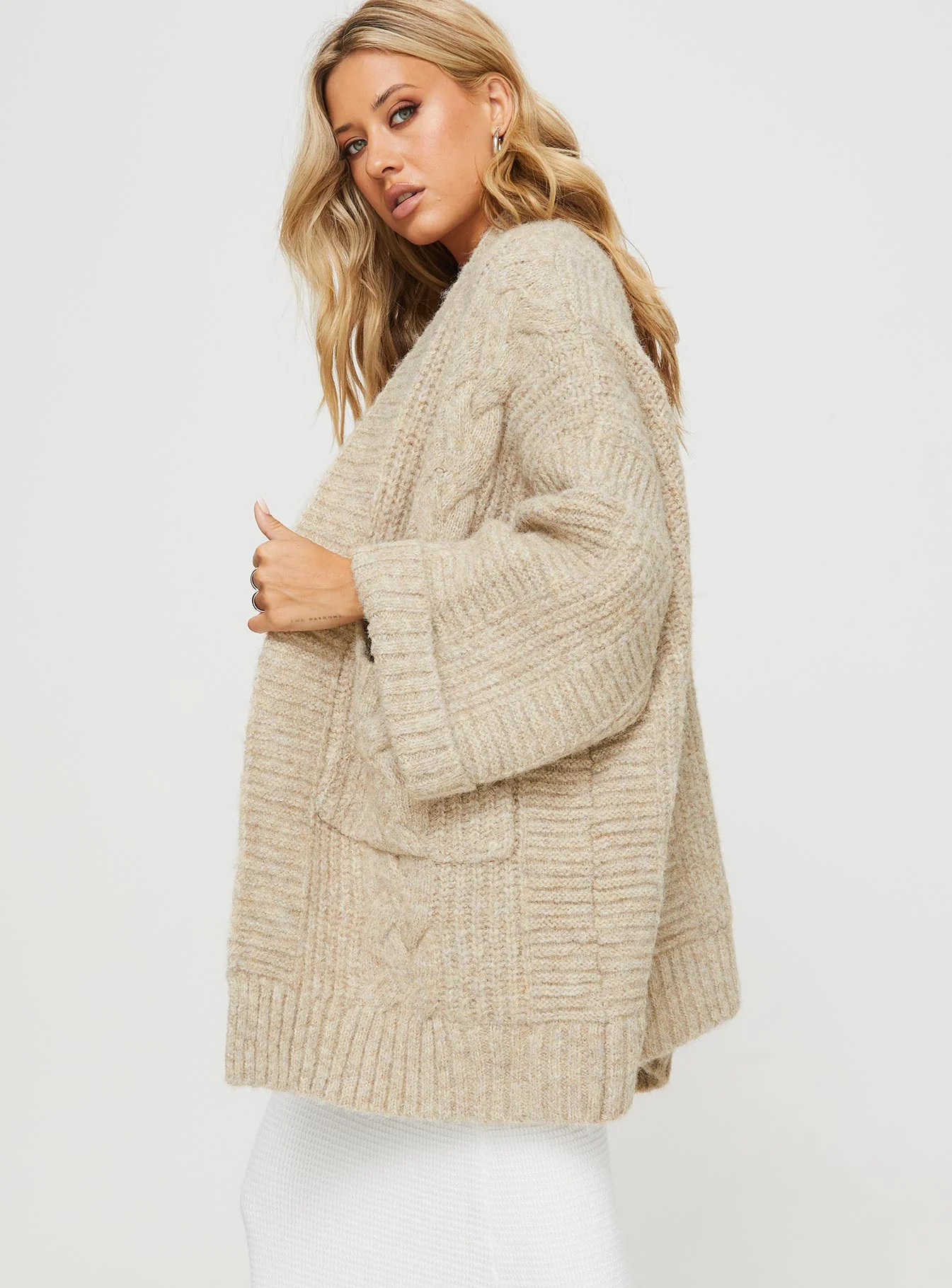 Paisleigh Cable Knit Cardigan Beige - Image 4