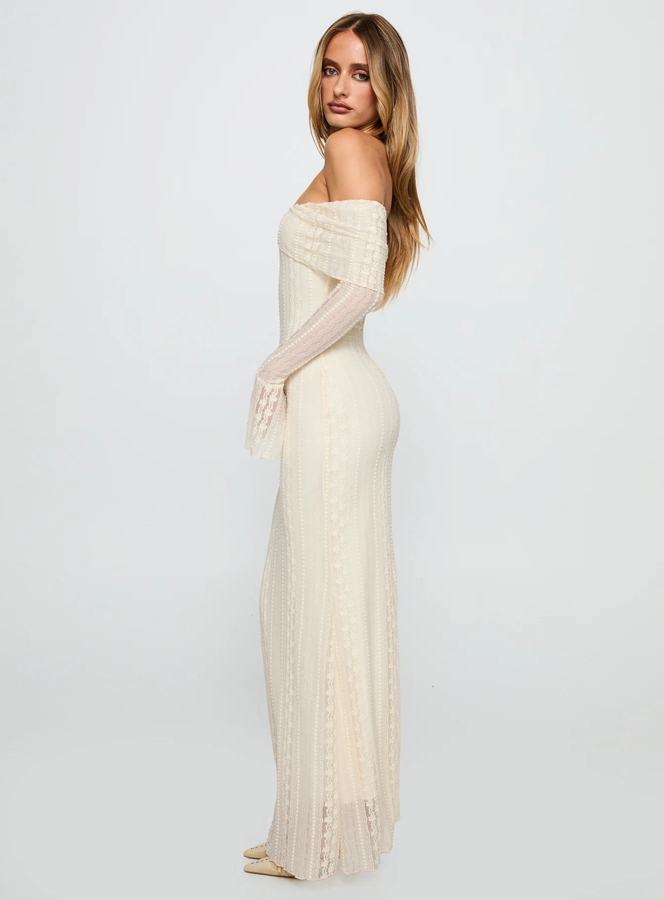Perdita Long Sleeve Lace Maxi Dress Cream - Image 4