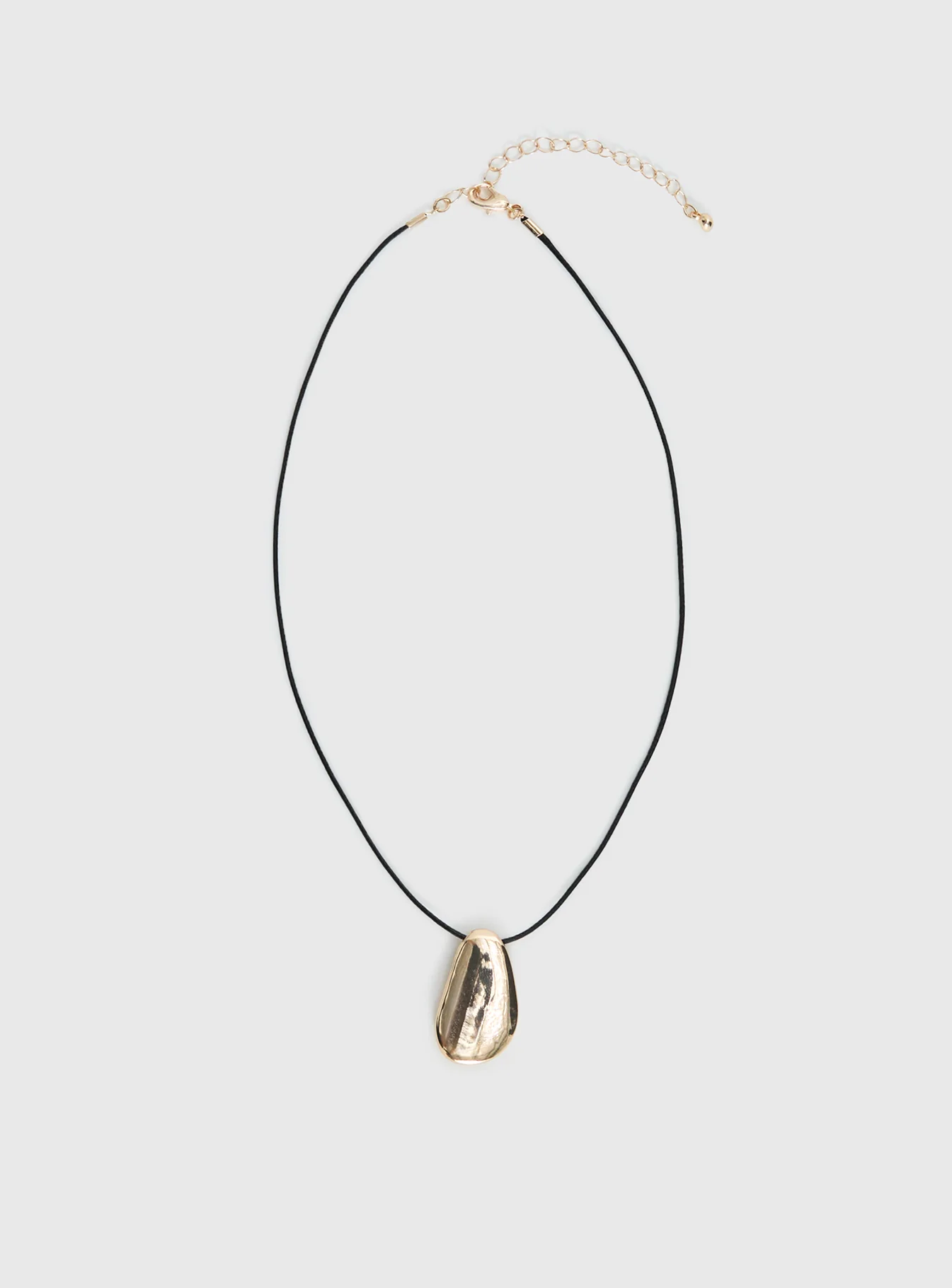 Prominent Pendant Necklace Gold - Image 2