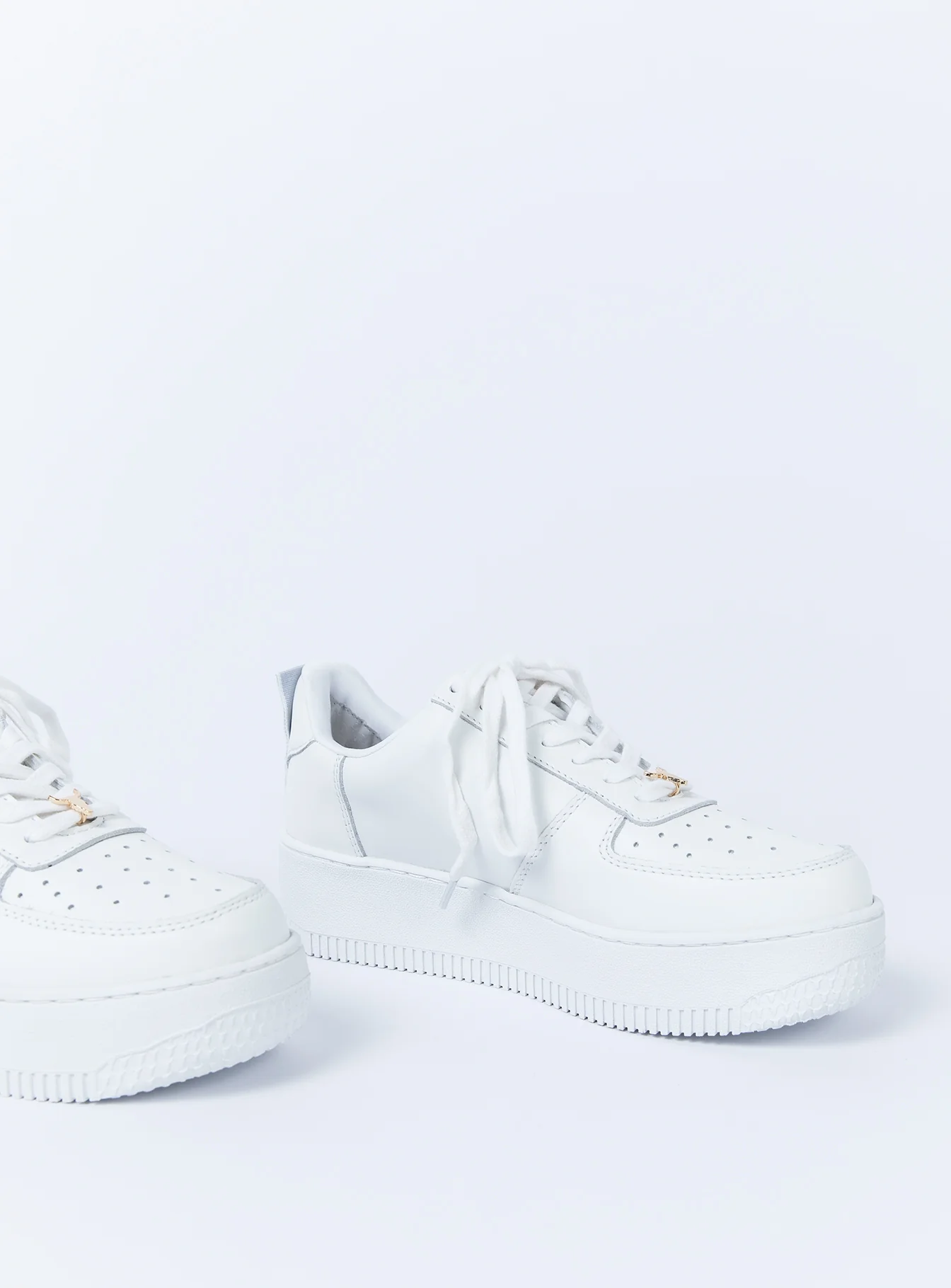 Windsor Smith White Racerr Sneakers - Image 4