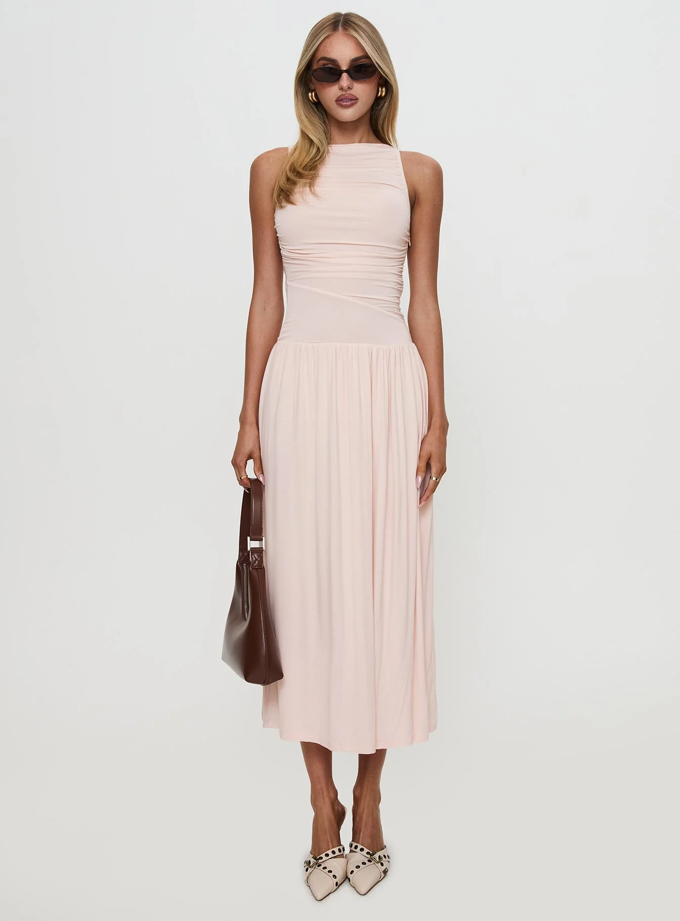 Reveur Ruched Maxi Dress Pink - Image 7