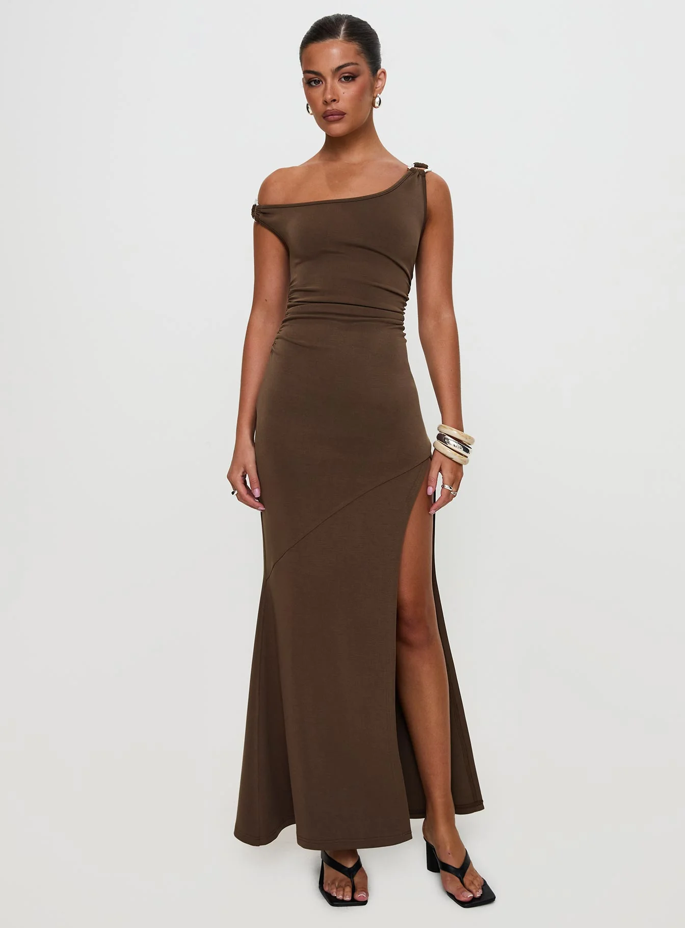 Rios One Shoulder Maxi Dress Brown - Image 5