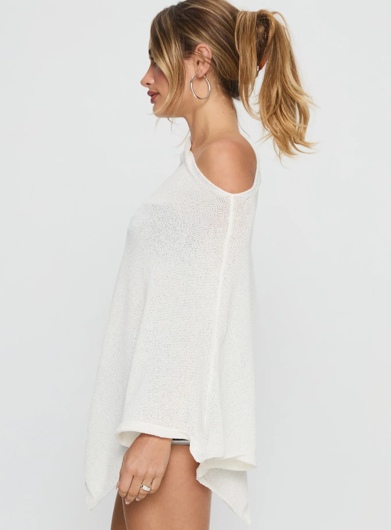 Rouse Off Shoulder Knit Poncho White - Image 4
