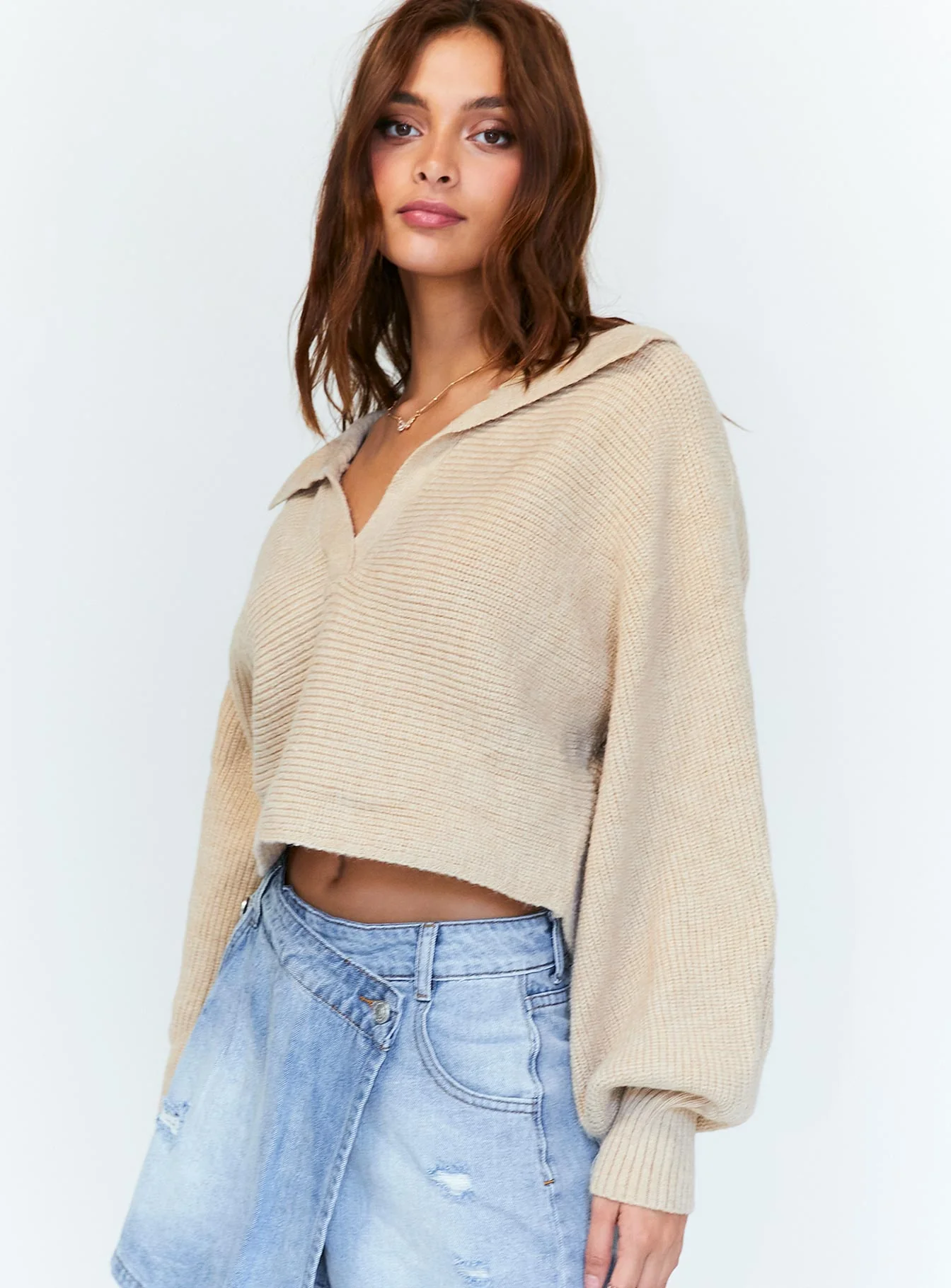 Tiara Cropped Sweater Beige - Image 8