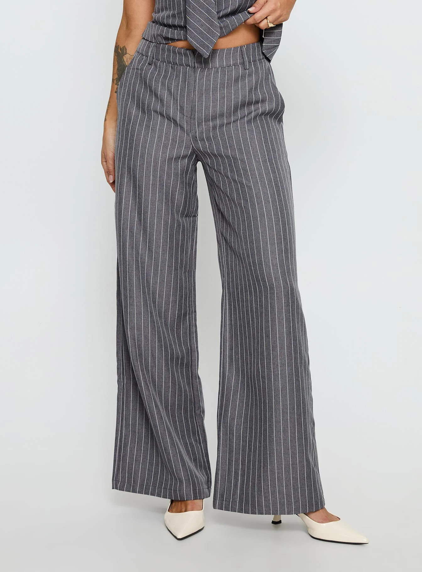 Uvelia Tailored Pants Grey Pinstripe - Image 2