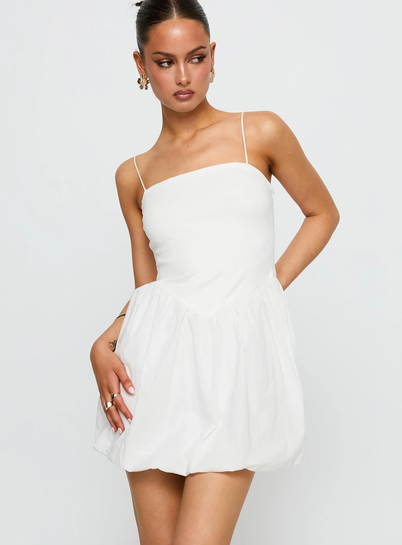 Vista Amora Bubble Hem Mini Dress White - Image 2