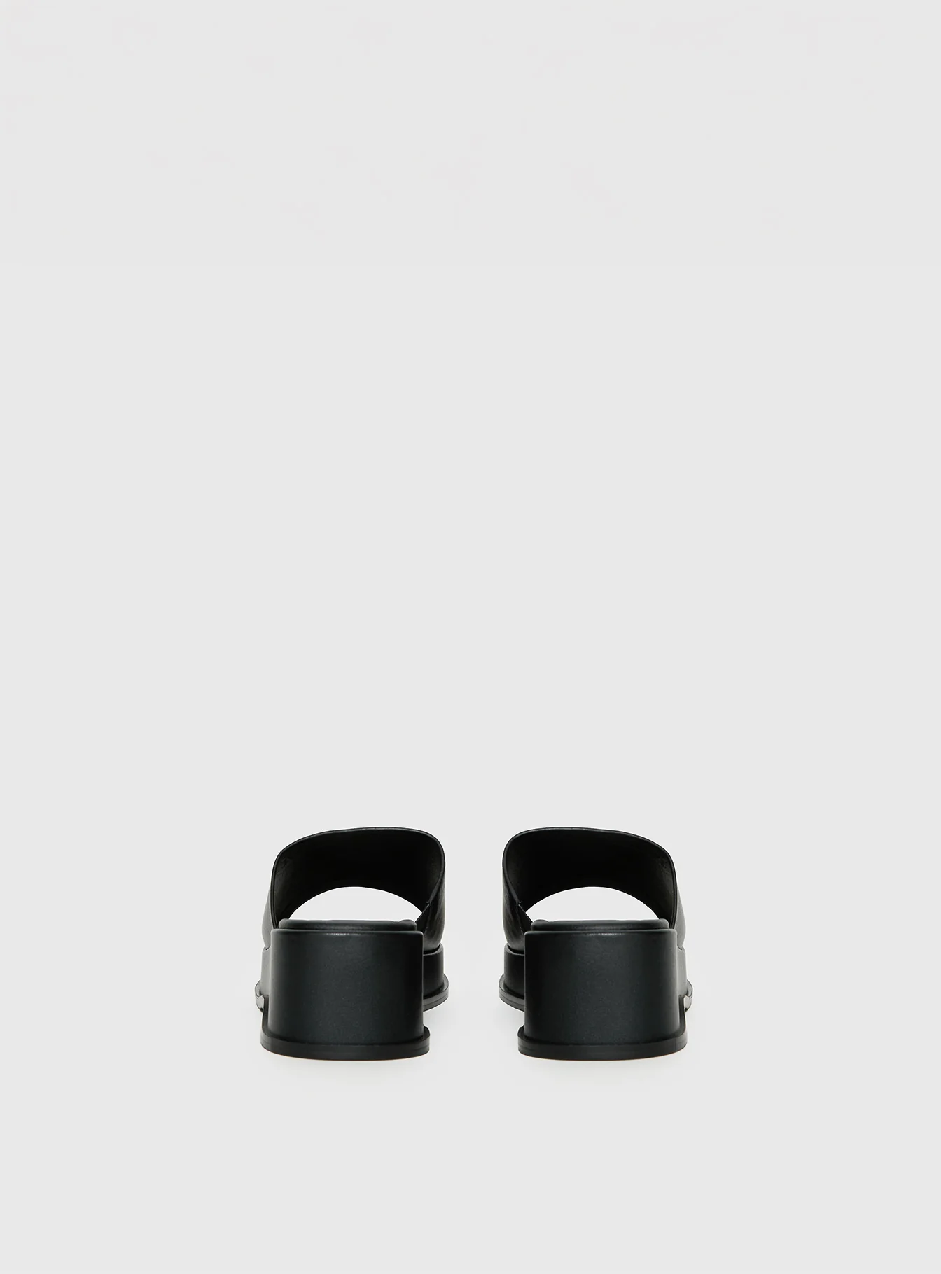 Bayshore Sandals Black - Image 4