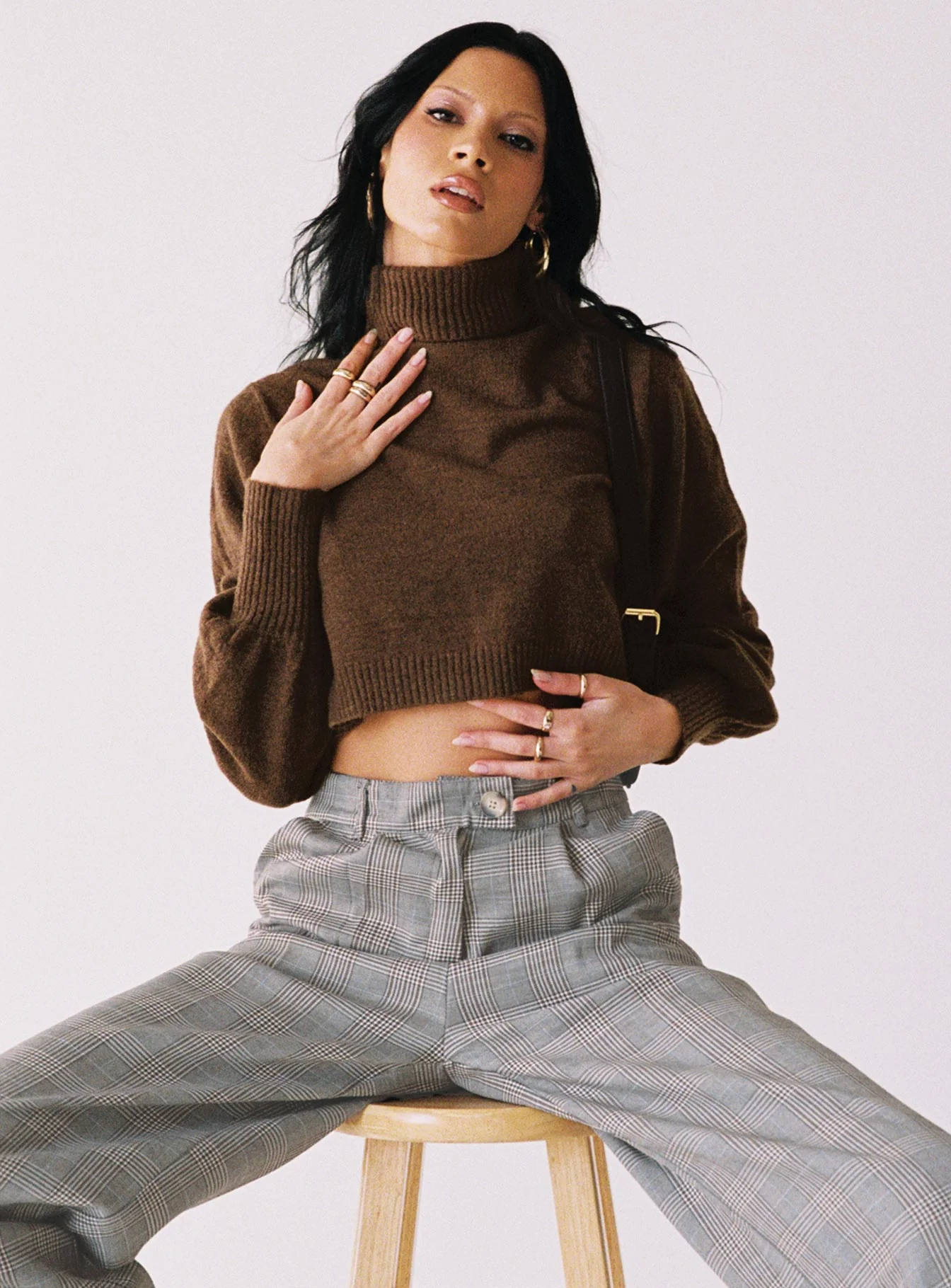 Zahara Cropped Turtleneck Sweater Brown - Image 8